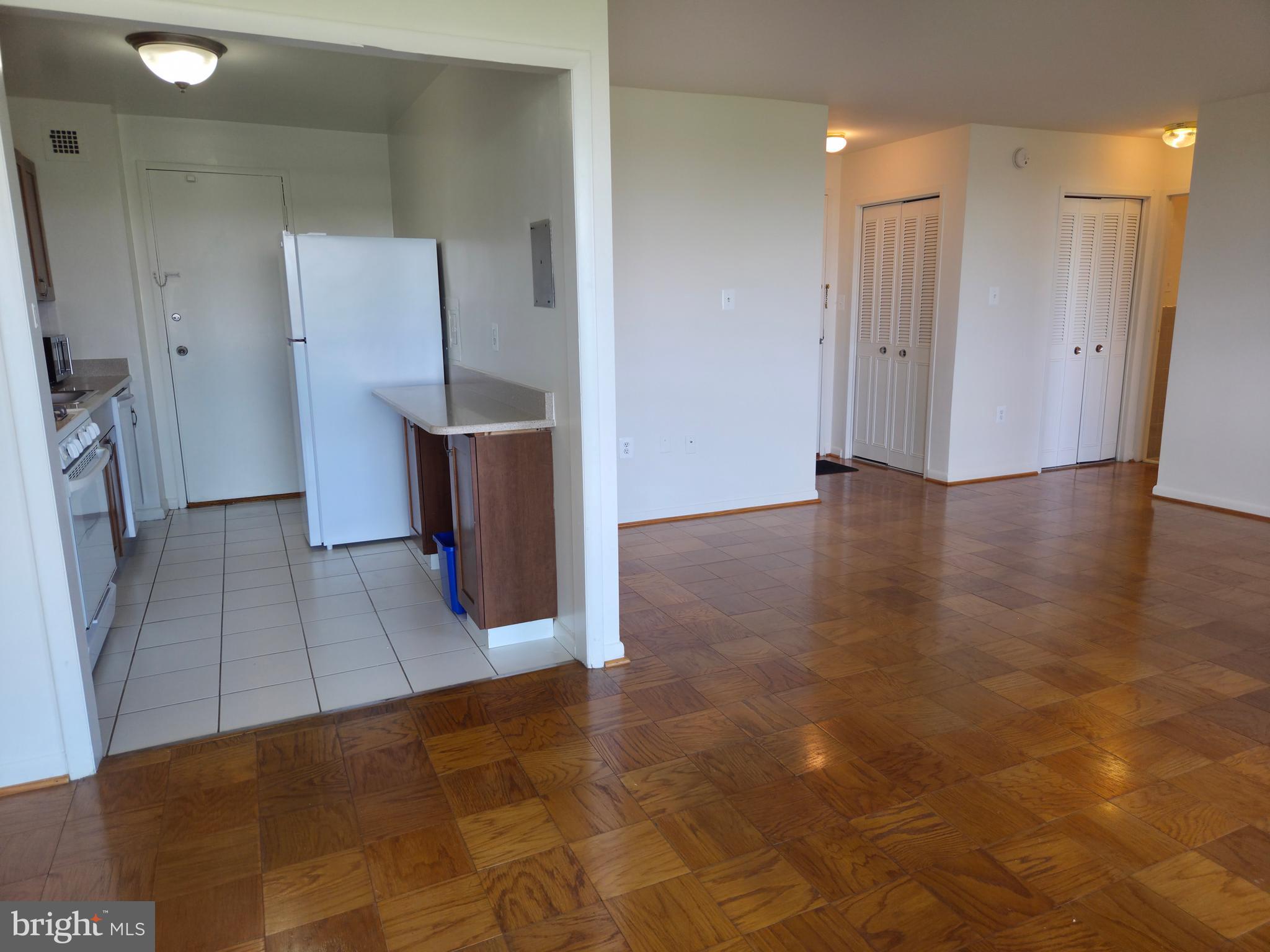 GROSVENOR PARK - Residential Lease