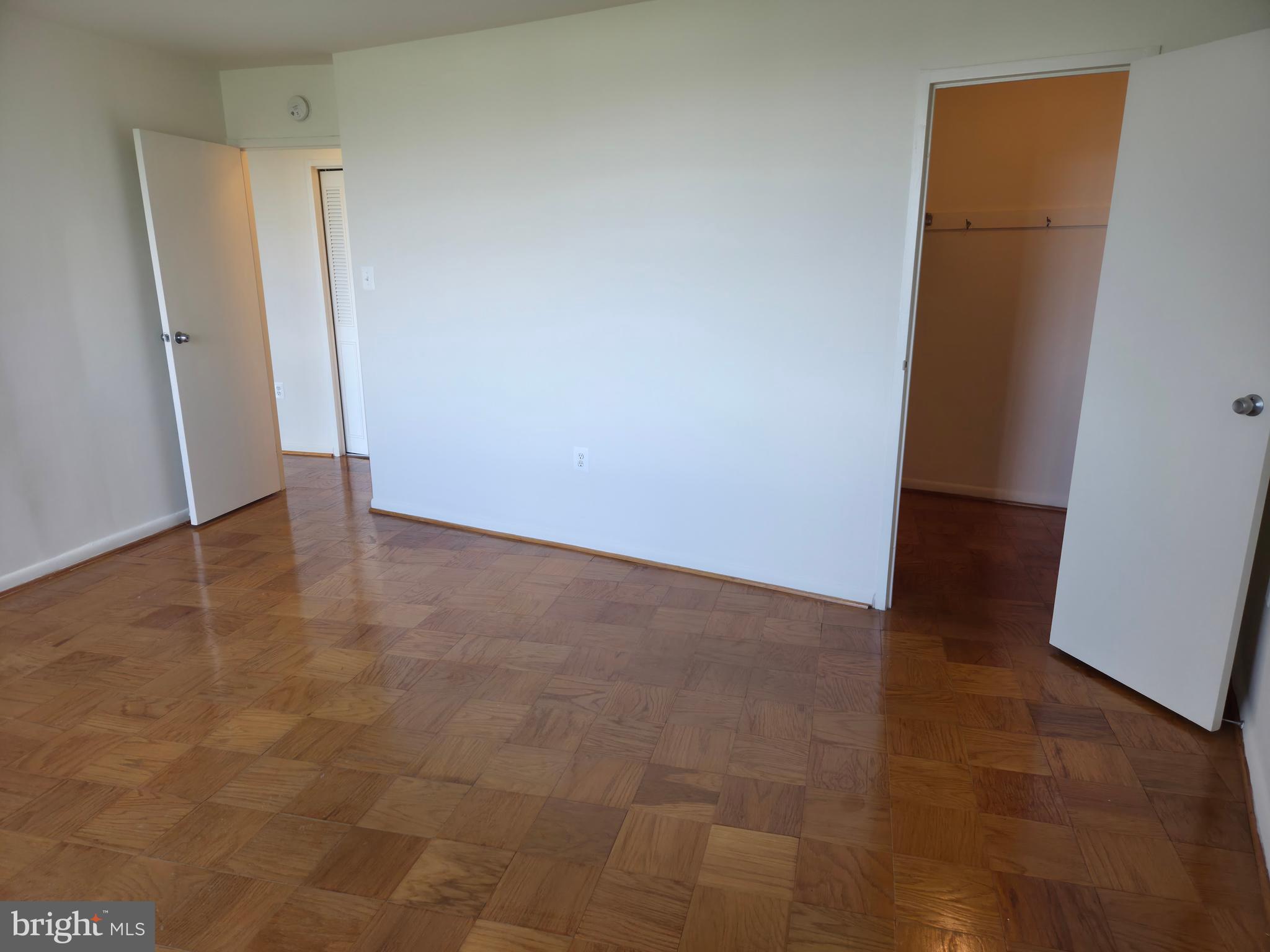 GROSVENOR PARK - Residential Lease