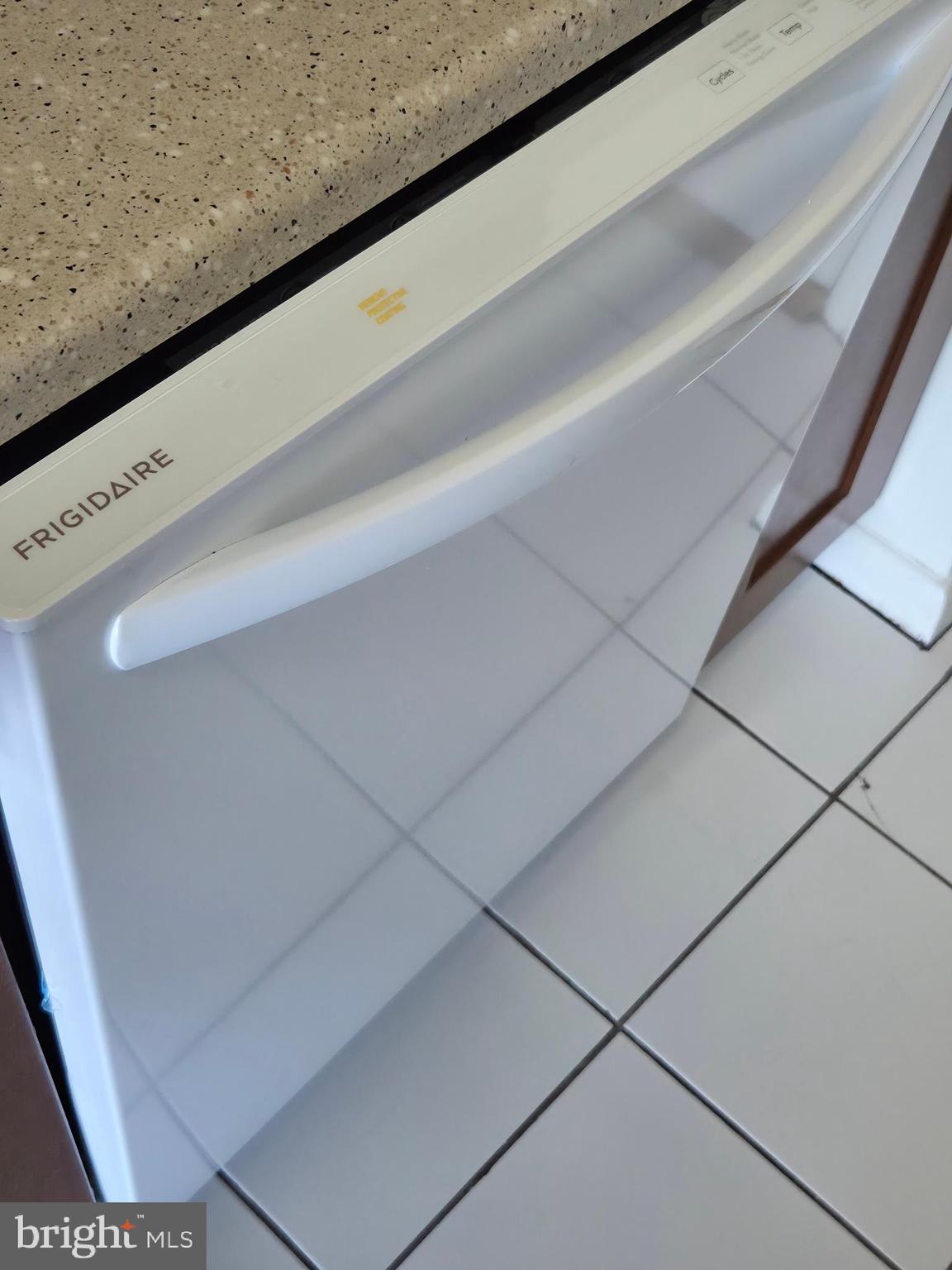 GROSVENOR PARK - Residential Lease