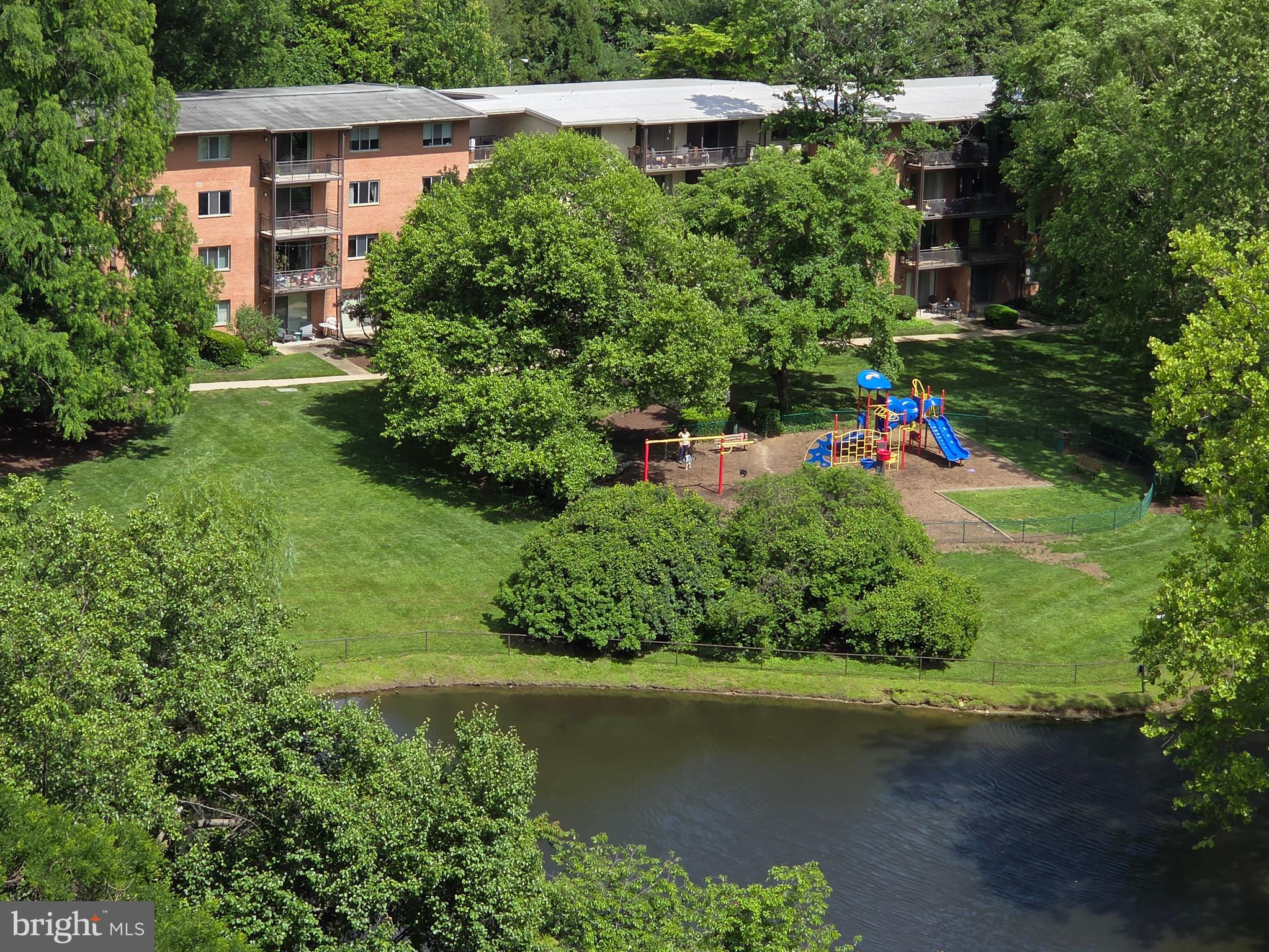 GROSVENOR PARK - Residential Lease