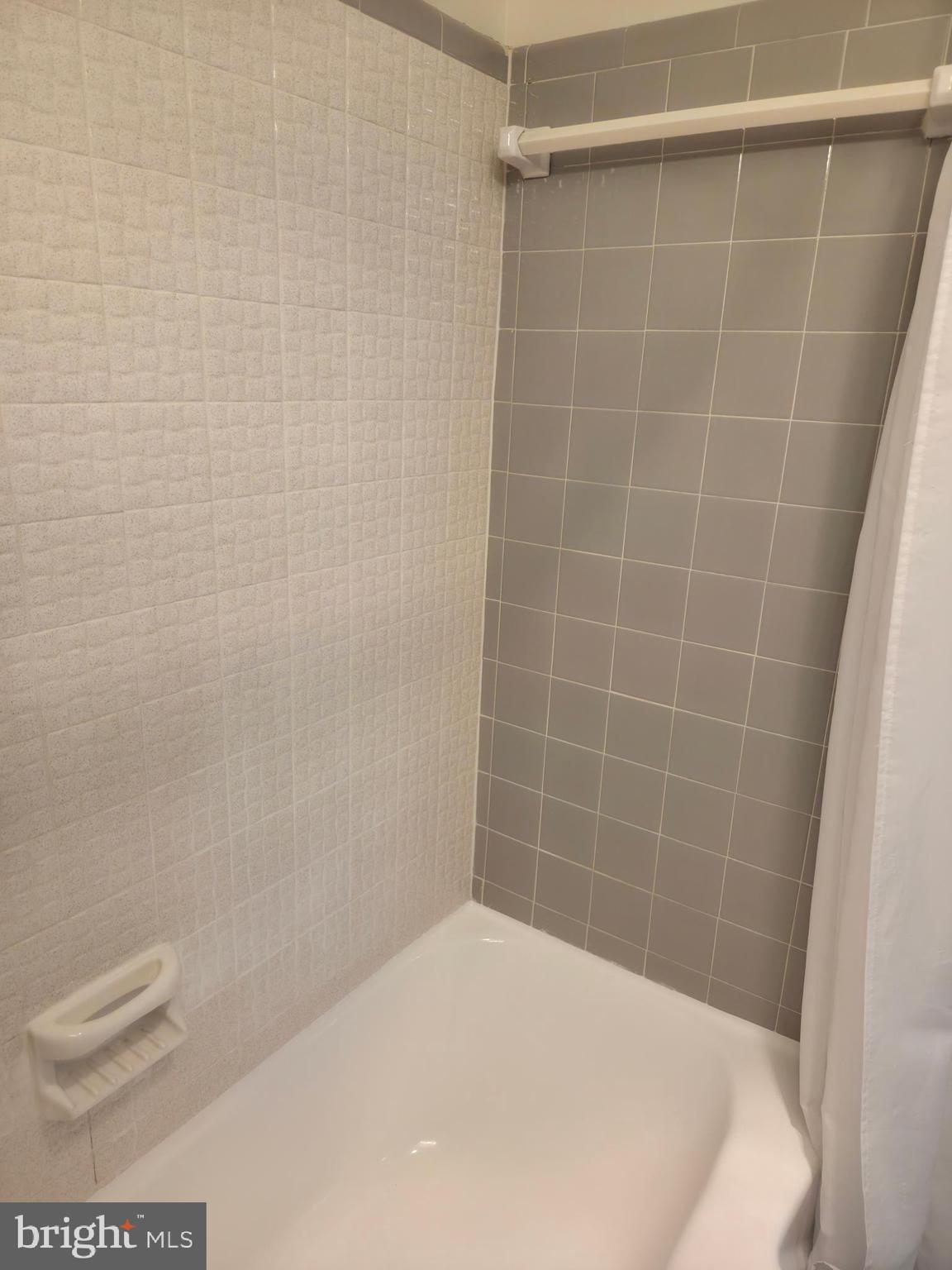 GROSVENOR PARK - Residential Lease