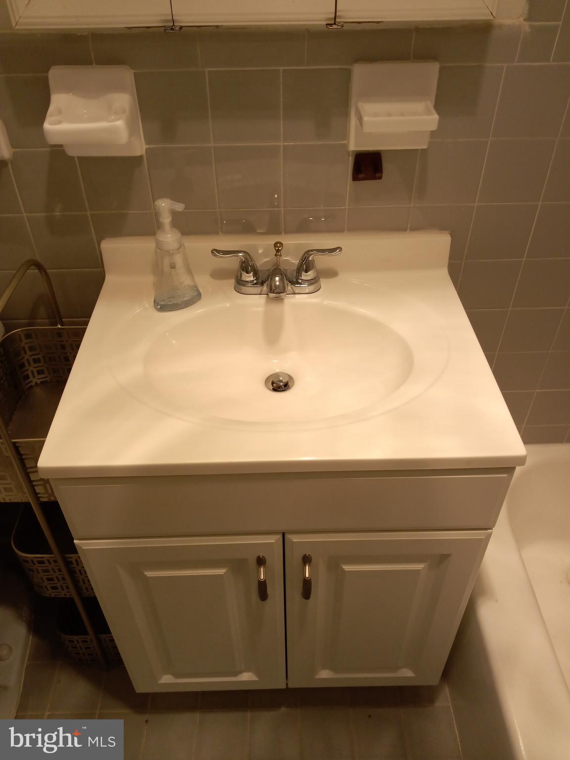 GROSVENOR PARK - Residential Lease