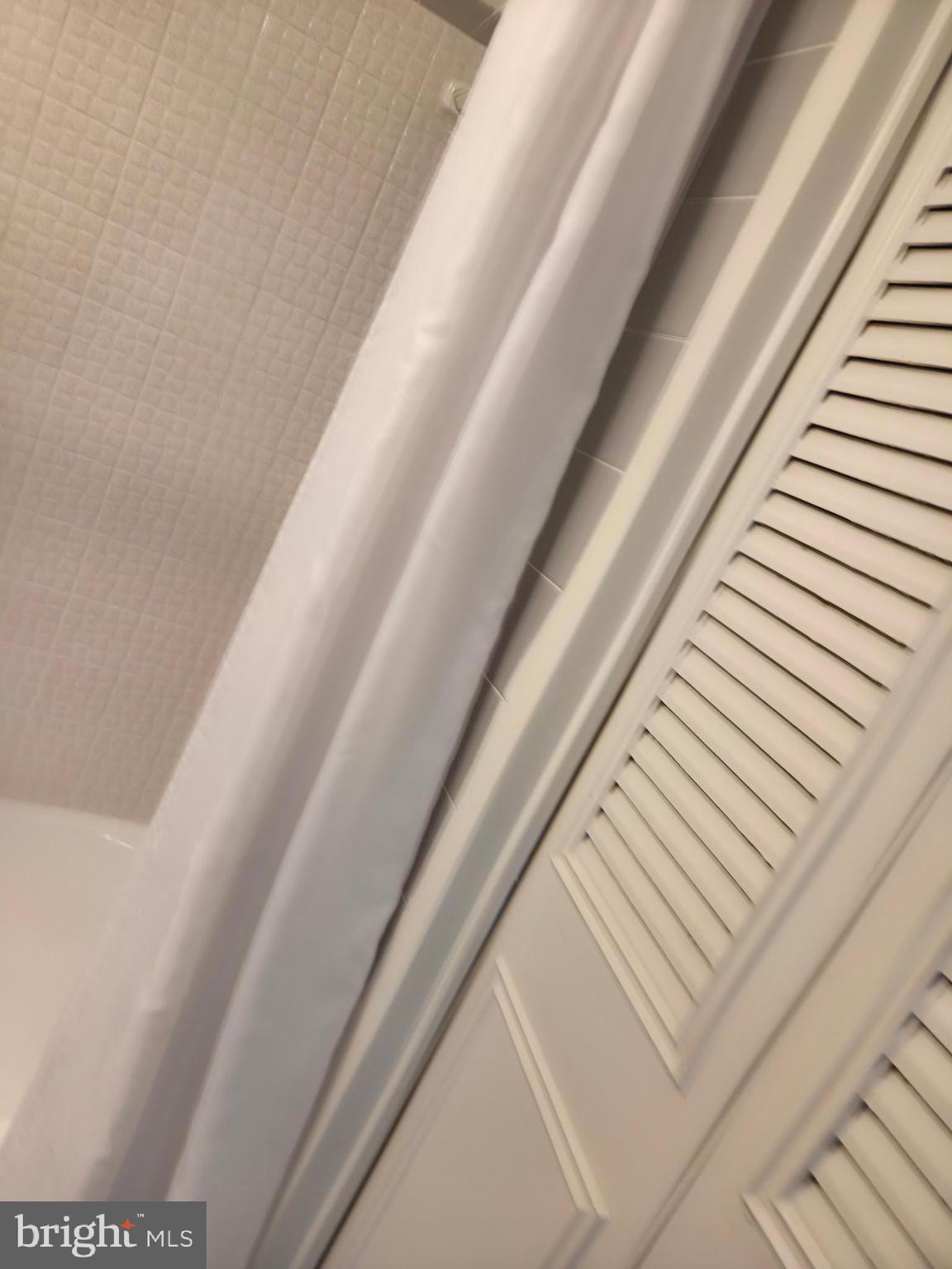 GROSVENOR PARK - Residential Lease