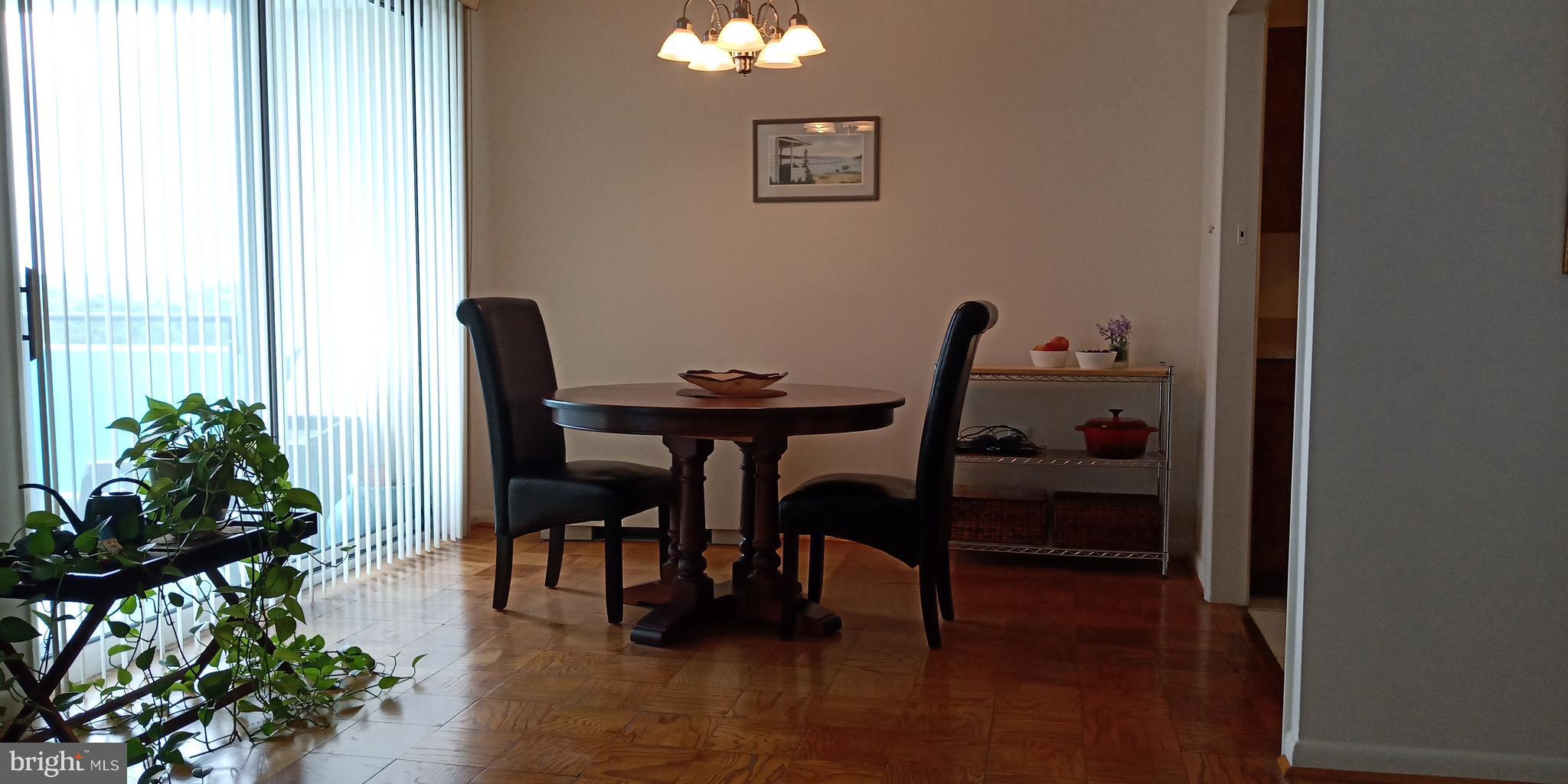 GROSVENOR PARK - Residential Lease