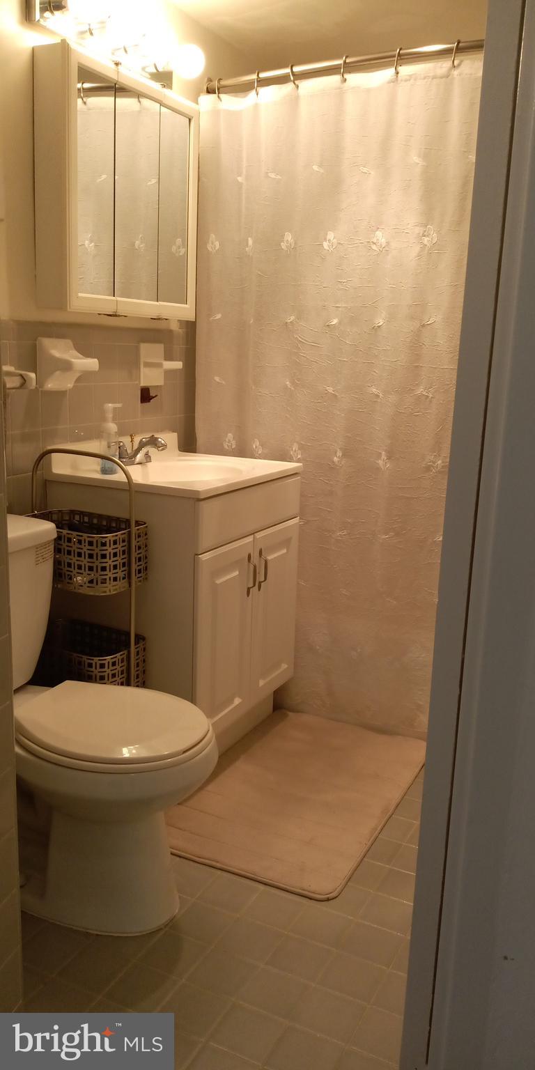 GROSVENOR PARK - Residential Lease