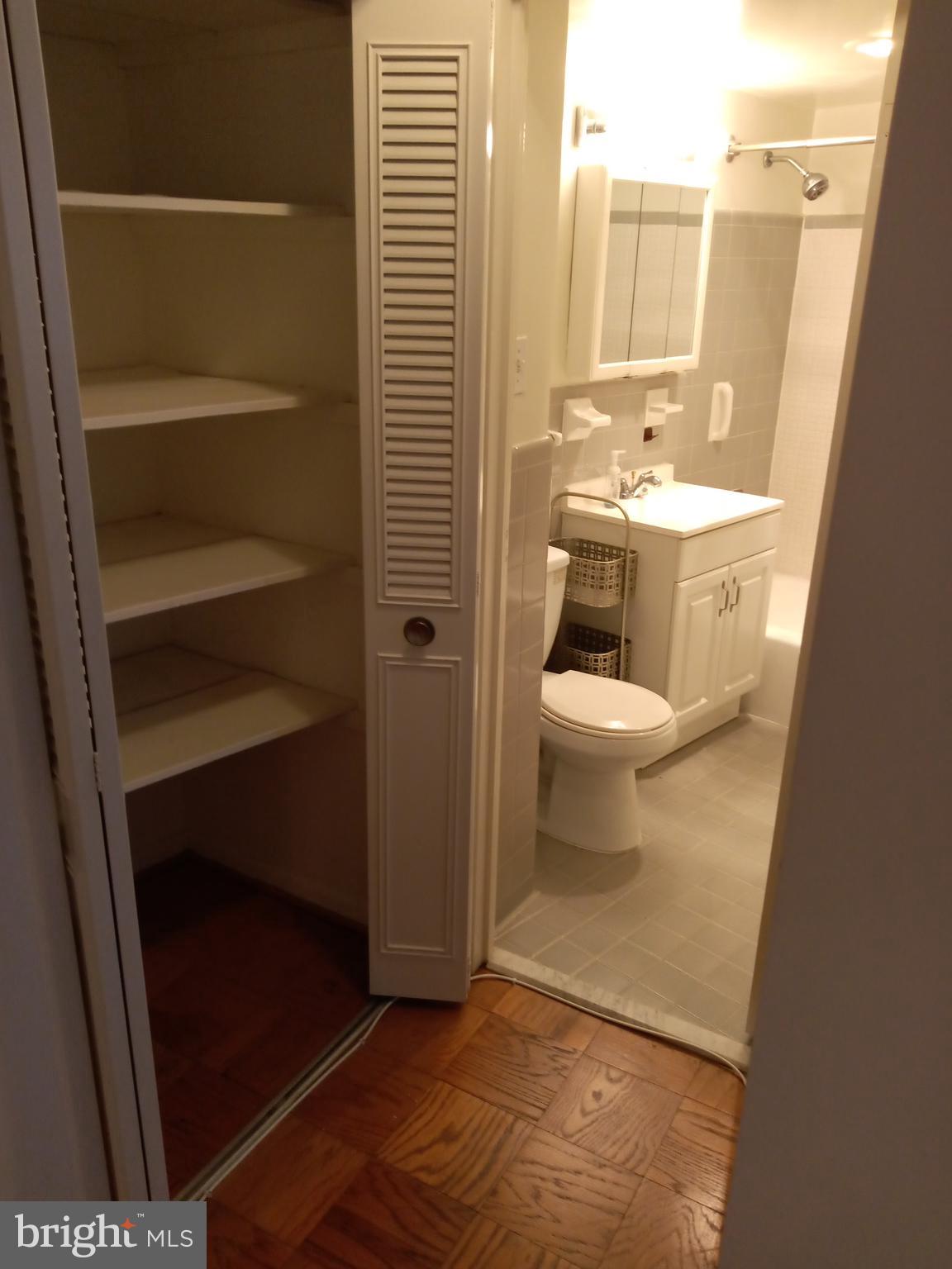 GROSVENOR PARK - Residential Lease