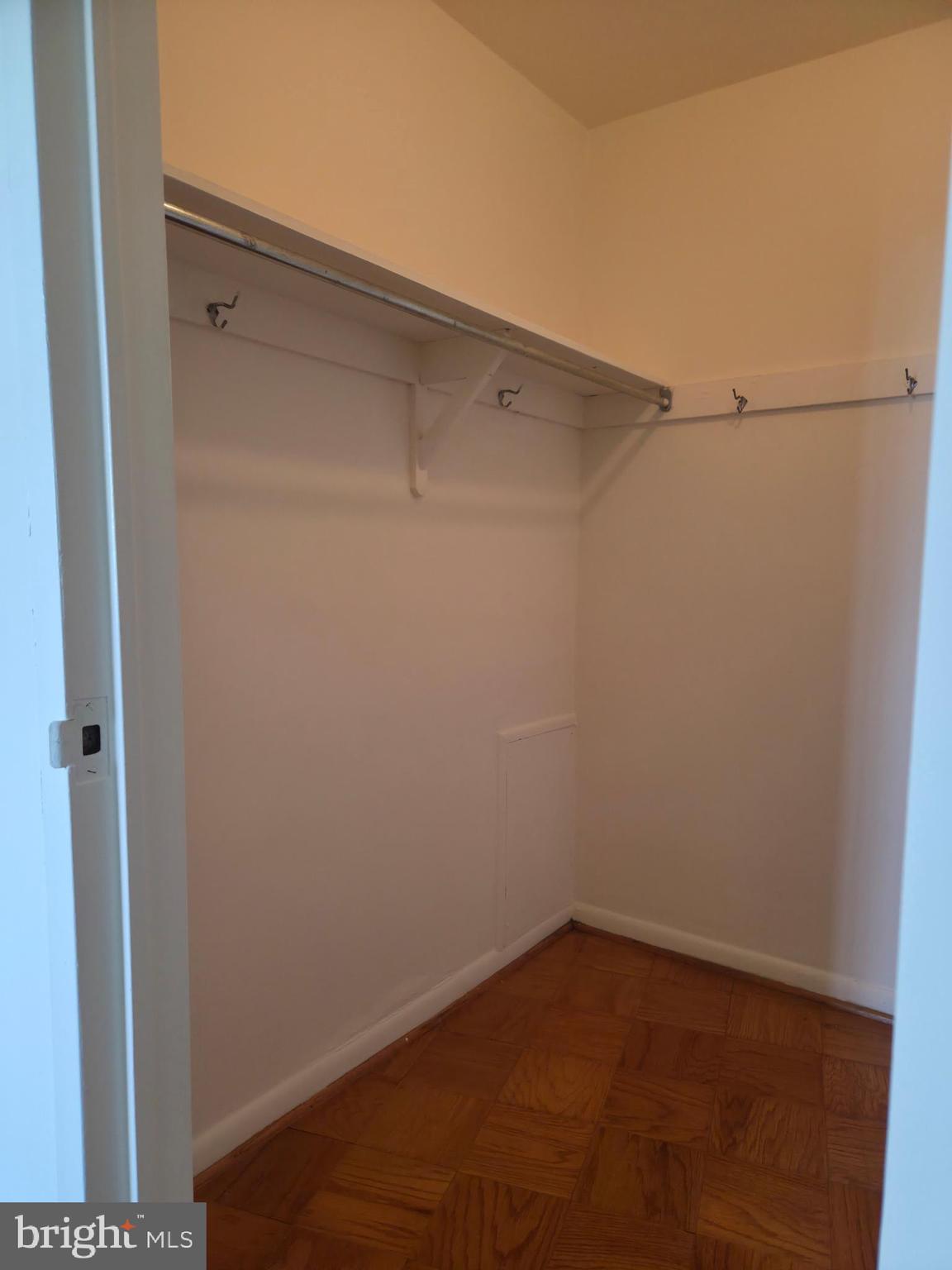 GROSVENOR PARK - Residential Lease