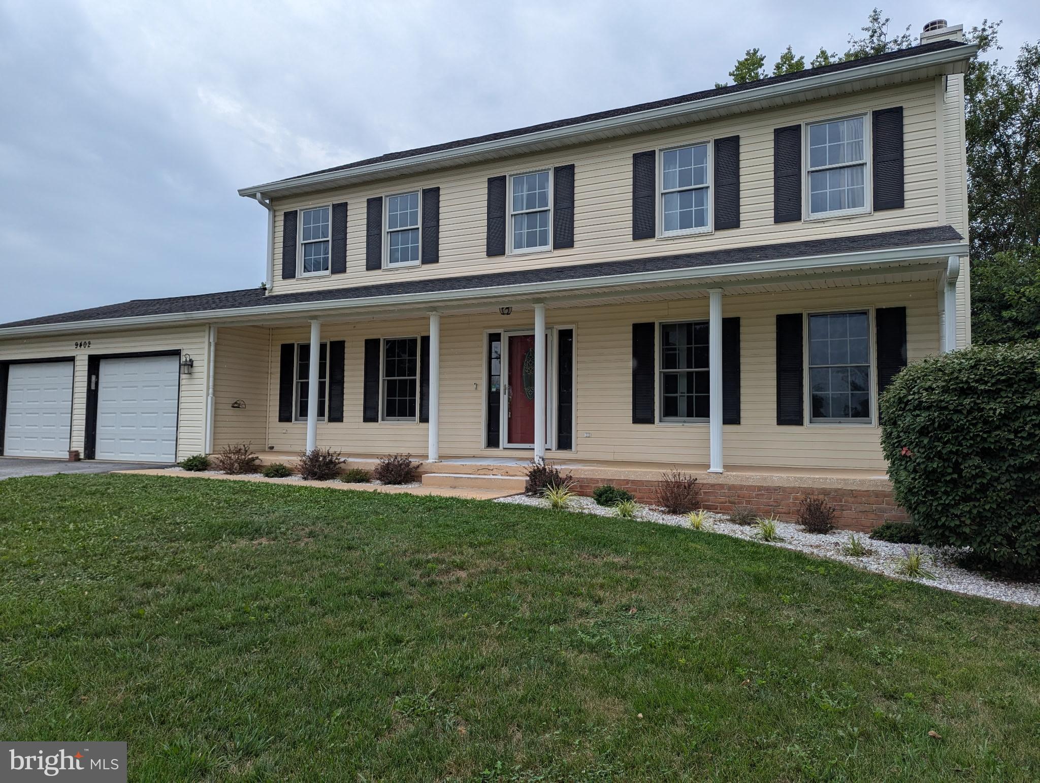9402 MUSKET COURT