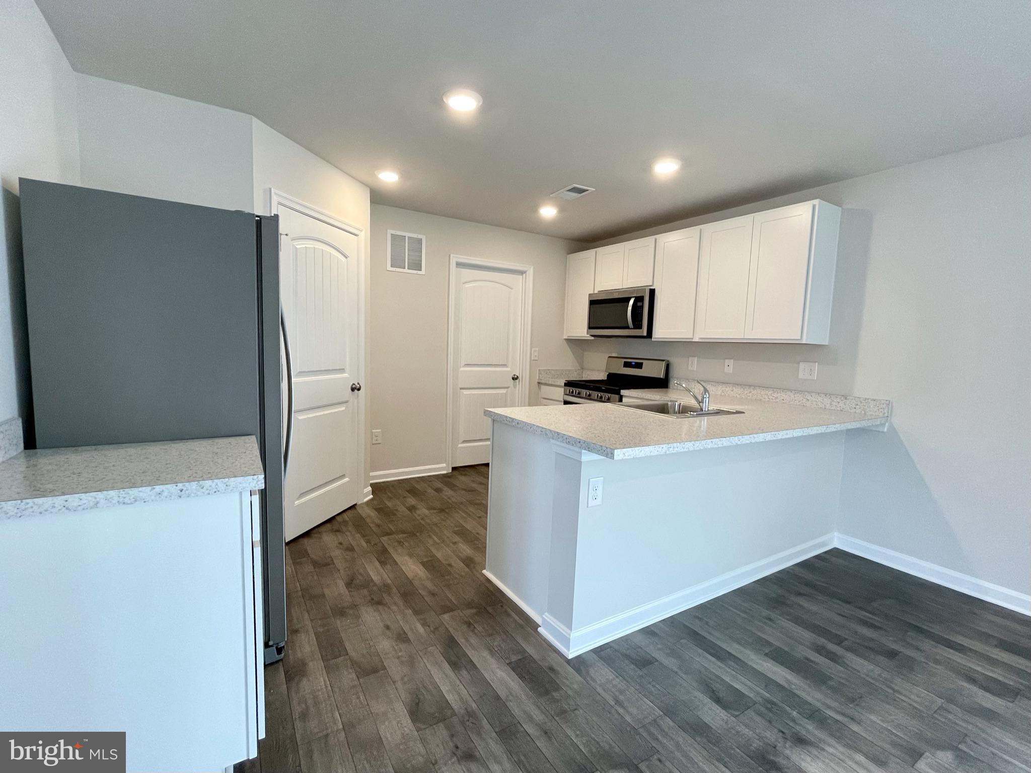 THE VILLAGE AT CHESTERTOWN - Residential