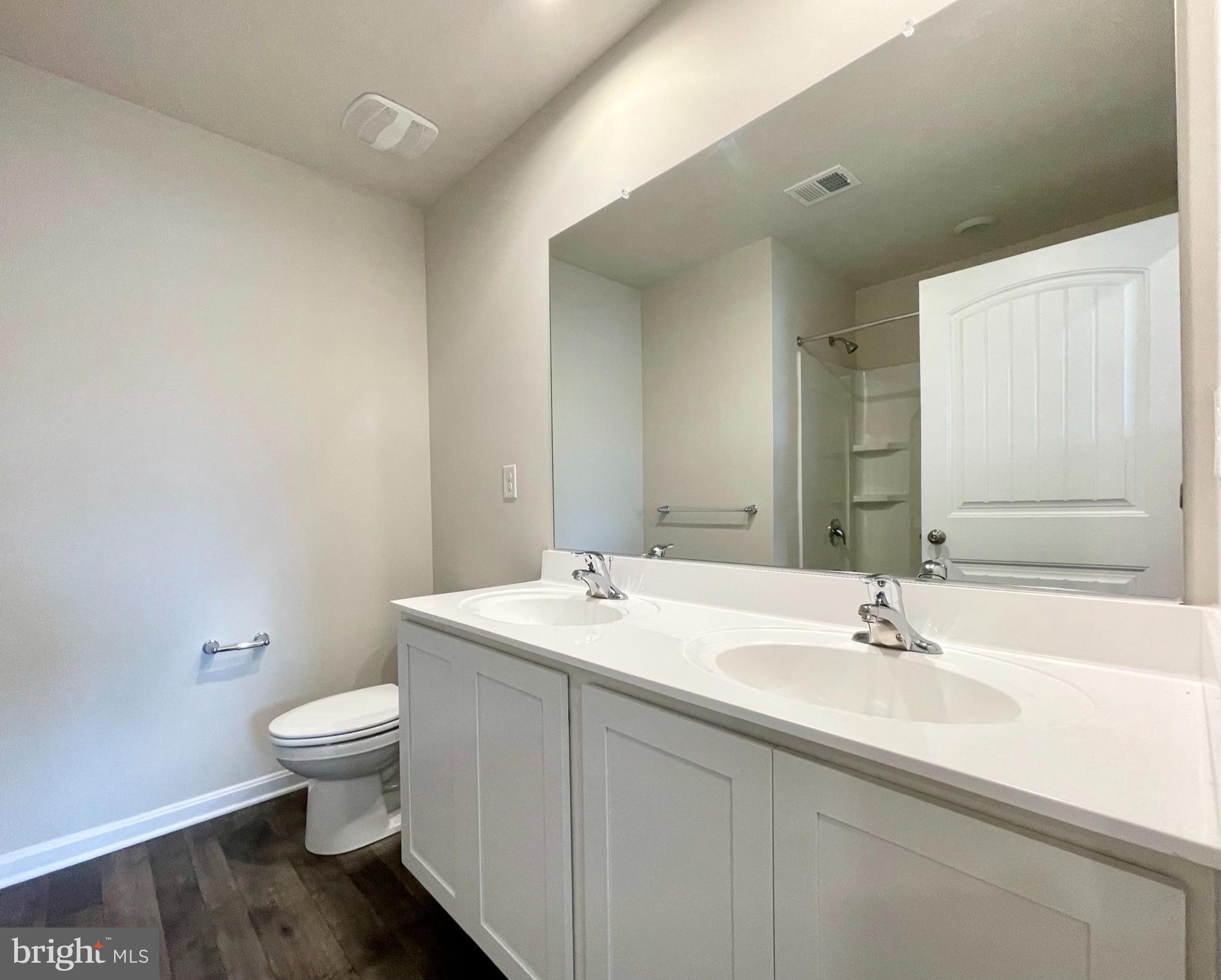 THE VILLAGE AT CHESTERTOWN - Residential