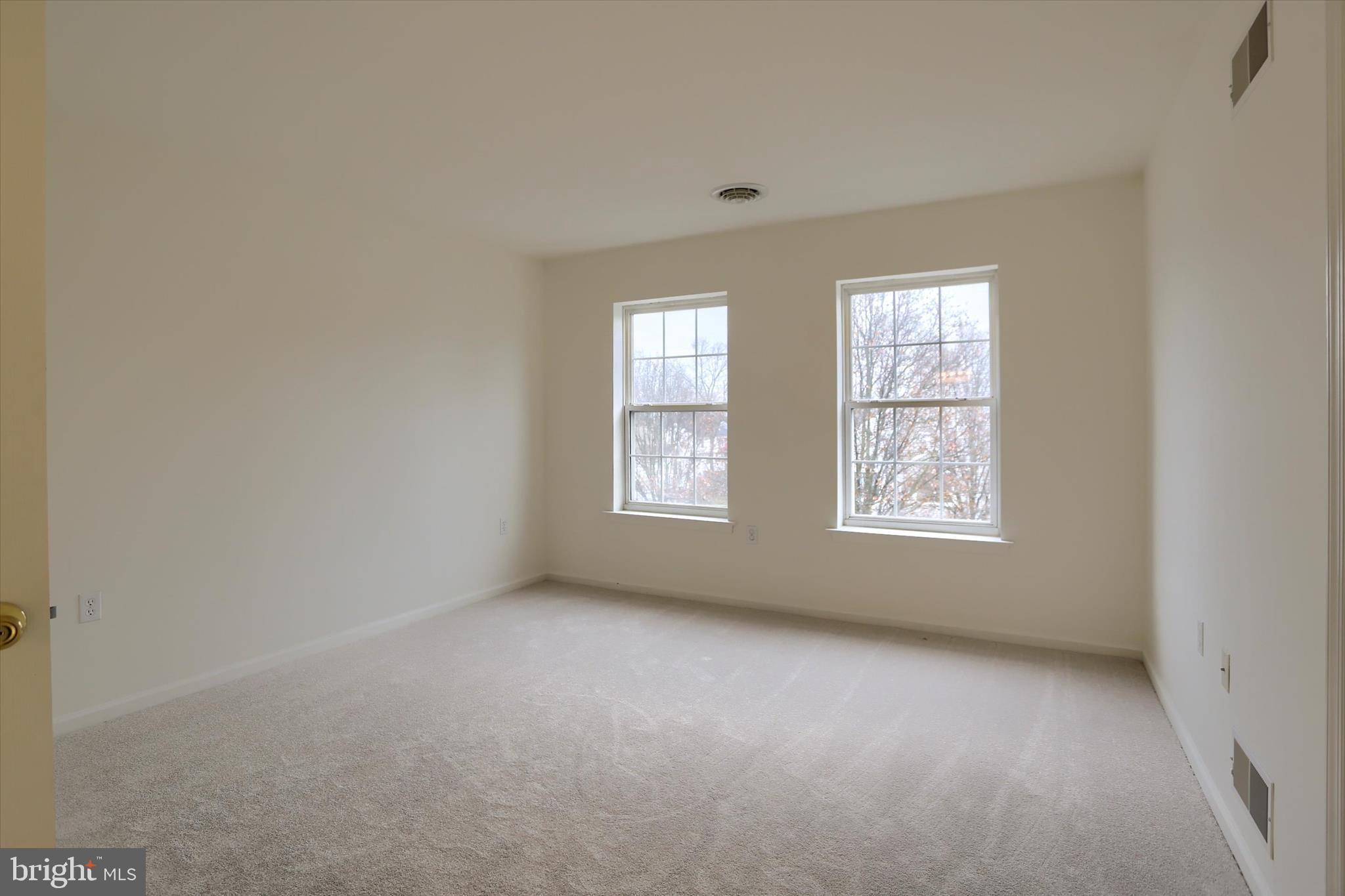 COURTYARDS OF CARLISLE - Residential