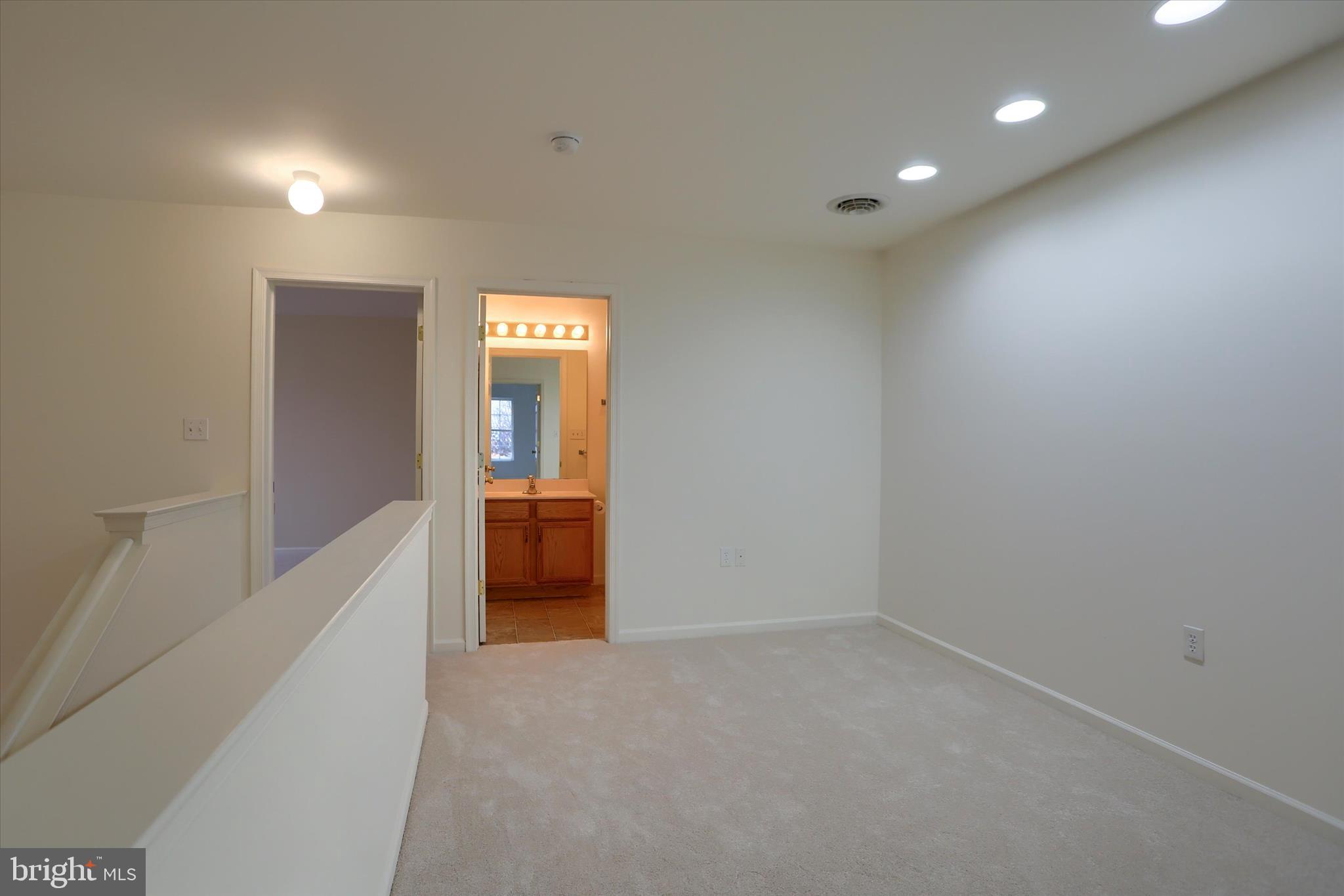 COURTYARDS OF CARLISLE - Residential