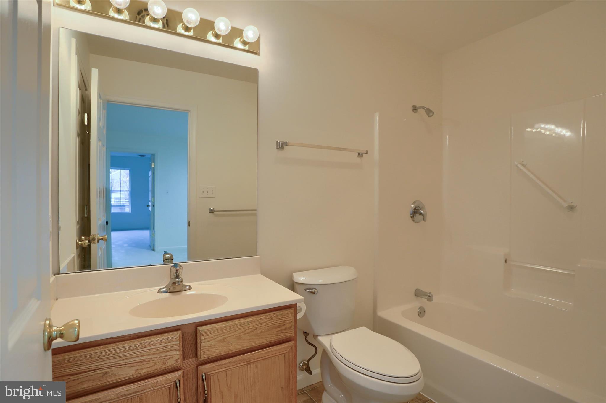 COURTYARDS OF CARLISLE - Residential