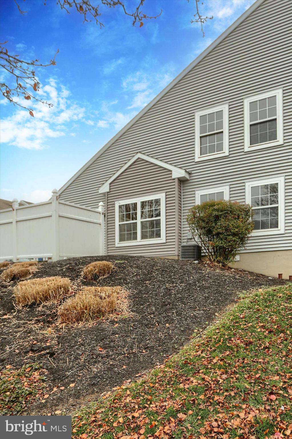 COURTYARDS OF CARLISLE - Residential