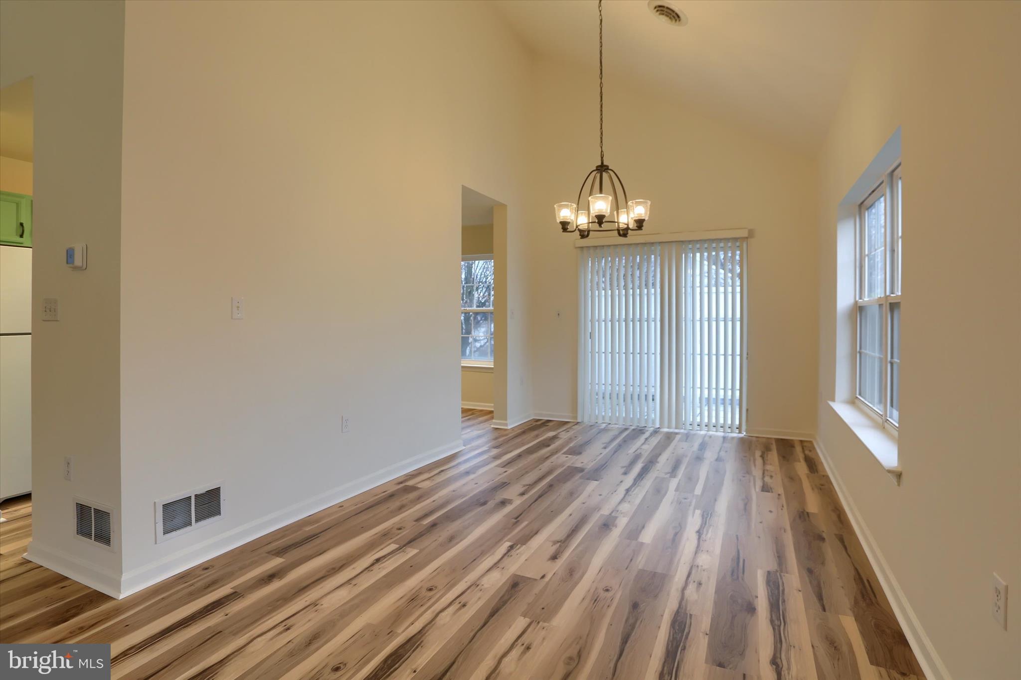 COURTYARDS OF CARLISLE - Residential