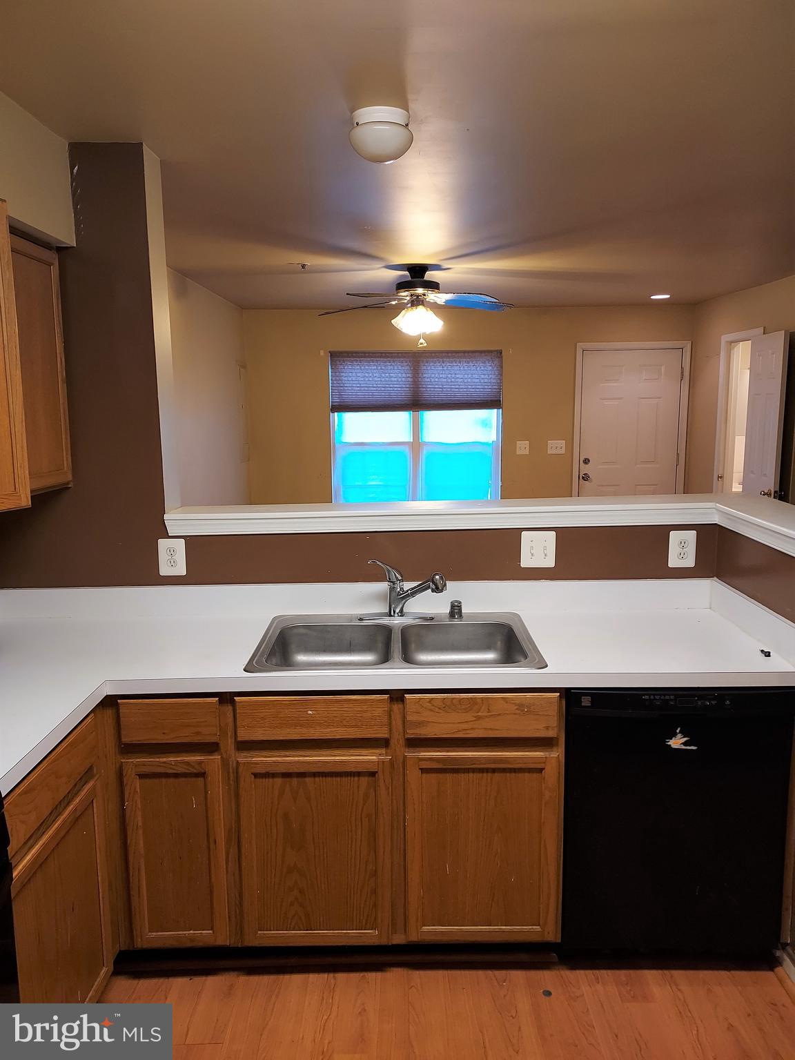 CLOVERLEAF COMMONS - Residential