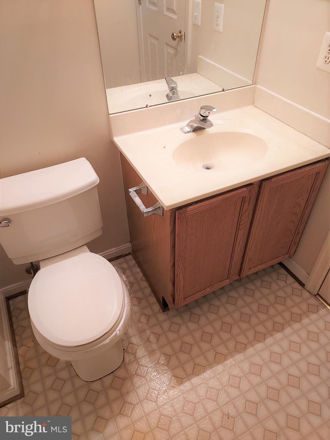 CLOVERLEAF COMMONS - Residential