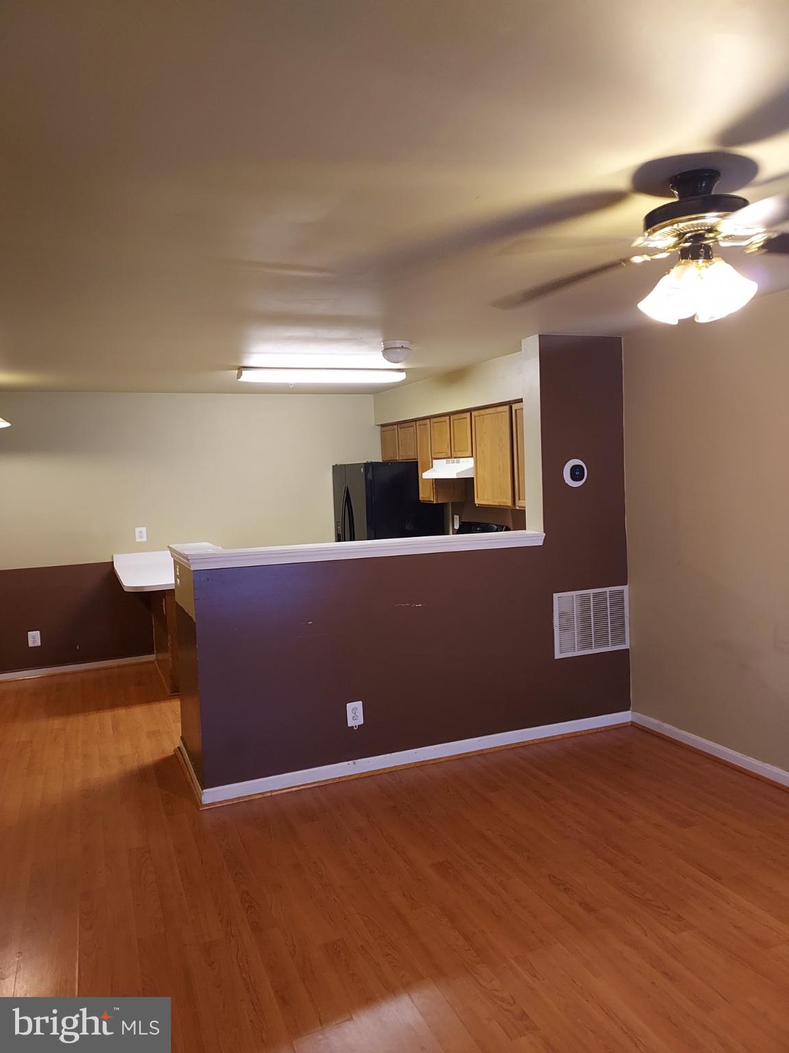 CLOVERLEAF COMMONS - Residential