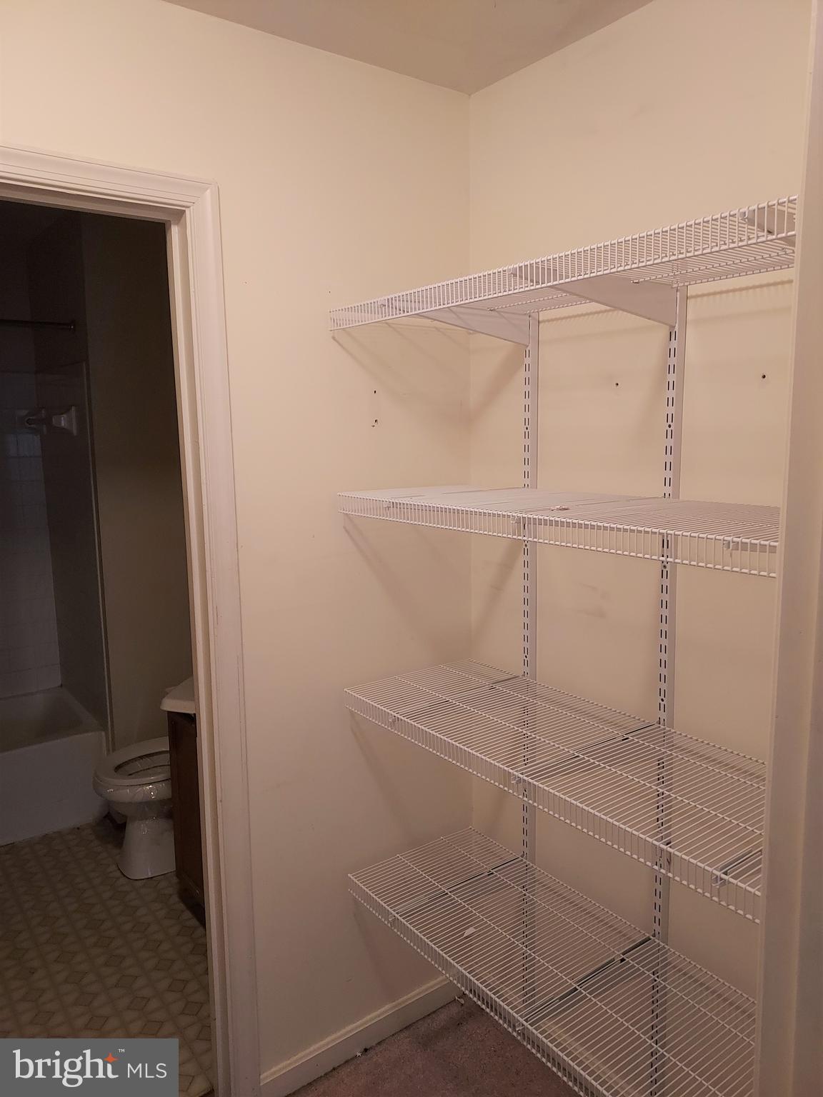 CLOVERLEAF COMMONS - Residential