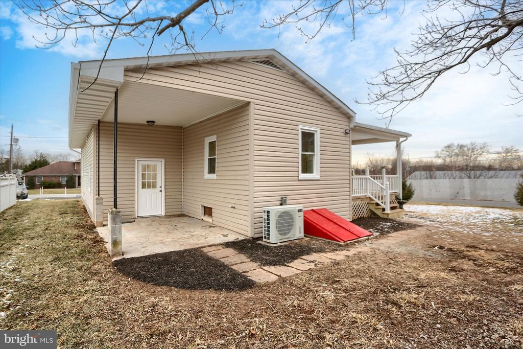 Photo of 38 Stanley Drive, NEW OXFORD, PA 17350 (MLS # PAAD2021540)