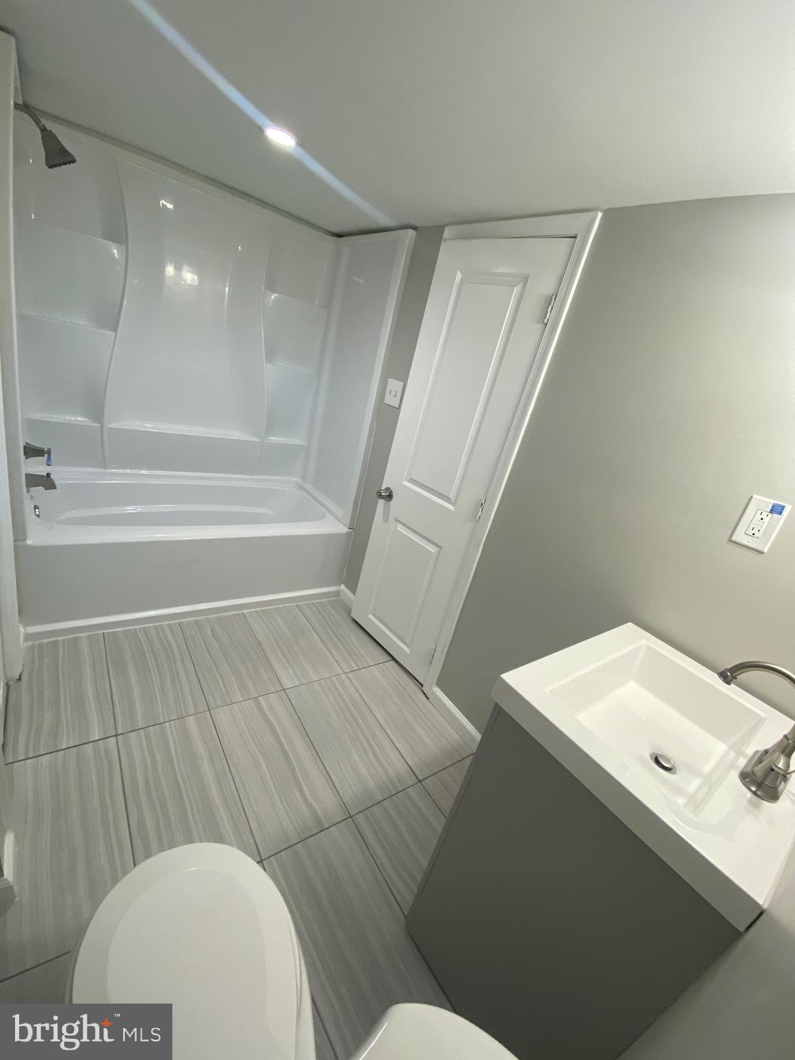 RIDGELEIGH - Residential