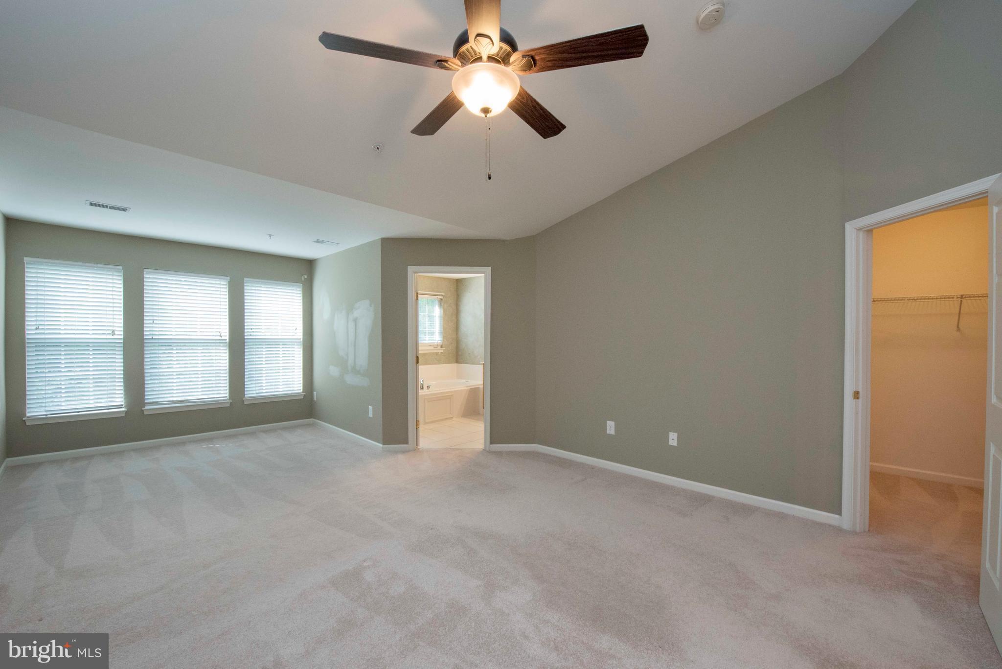 PINEY ORCHARD - Residential