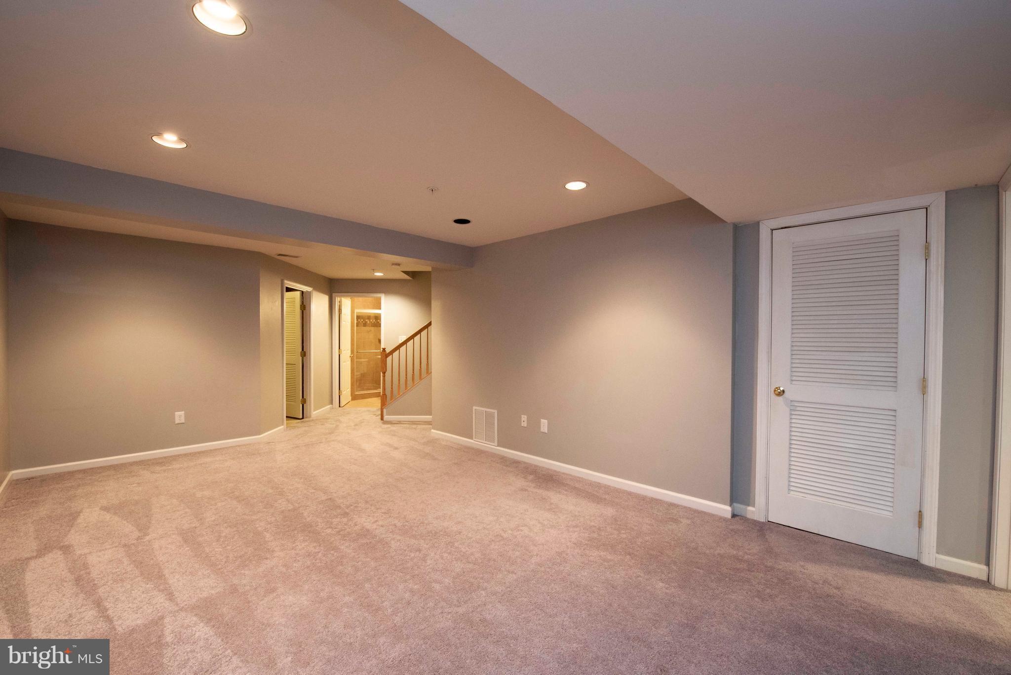 PINEY ORCHARD - Residential