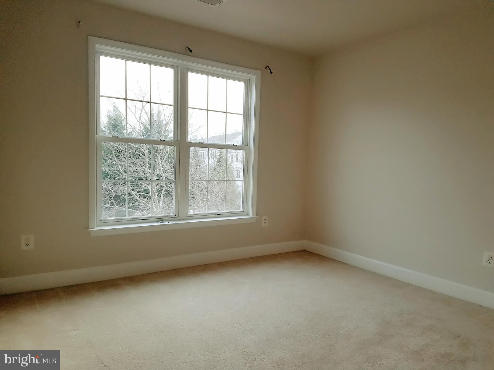 SUMMERFIELD CROSSING - Residential Lease