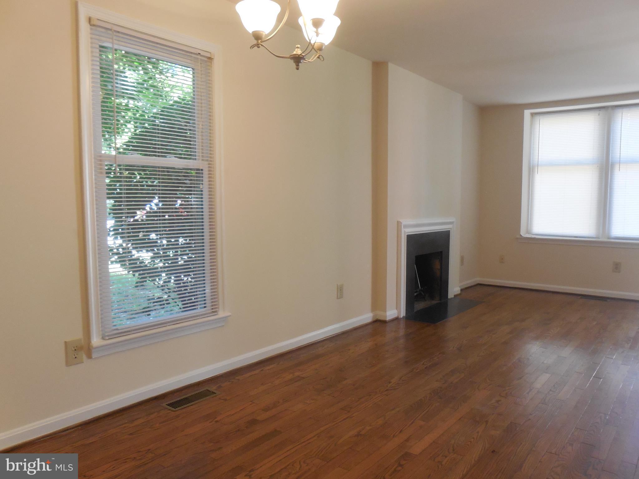 COLECROFT - Residential Lease