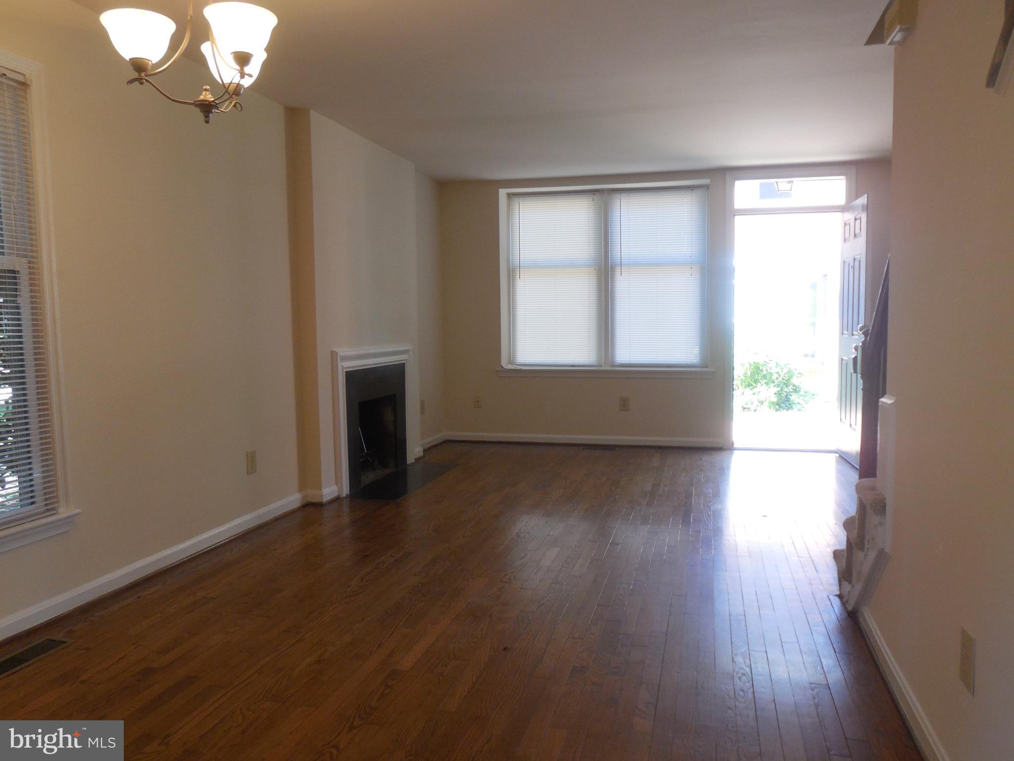 COLECROFT - Residential Lease