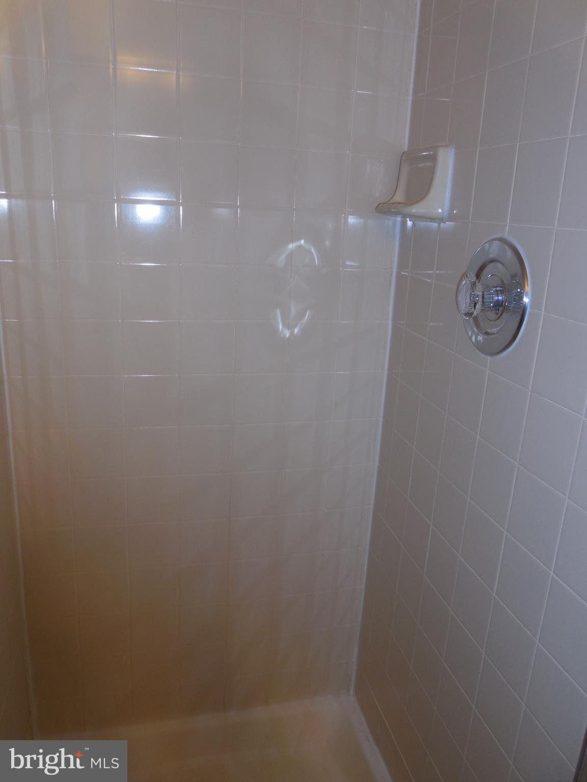 COLECROFT - Residential Lease