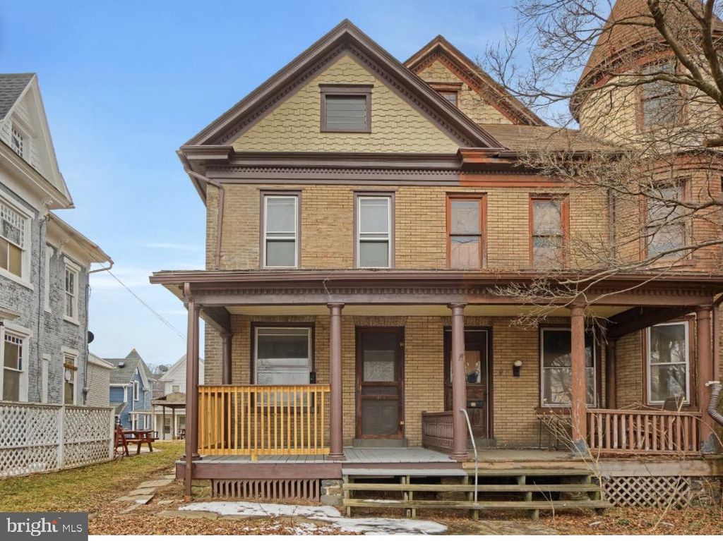 Photo of 1059 Market Street, SUNBURY, PA 17801 (MLS # PANU2003038)