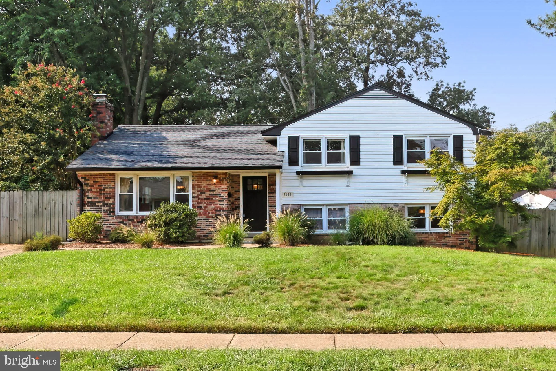 8139 Drayton Lane, Springfield, VA 22151