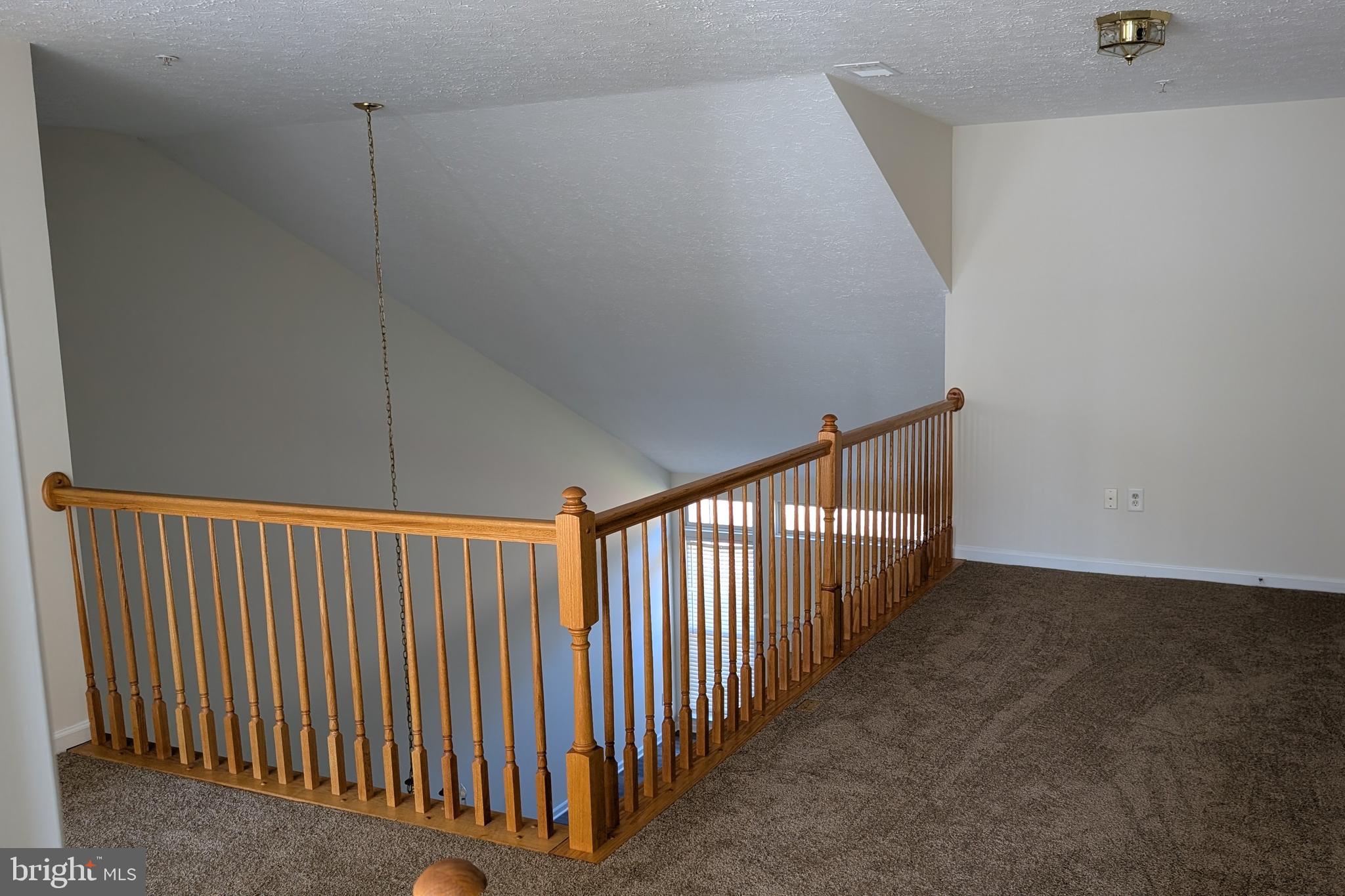 THE VILLAS AT HOLLYWOODS - Residential Lease