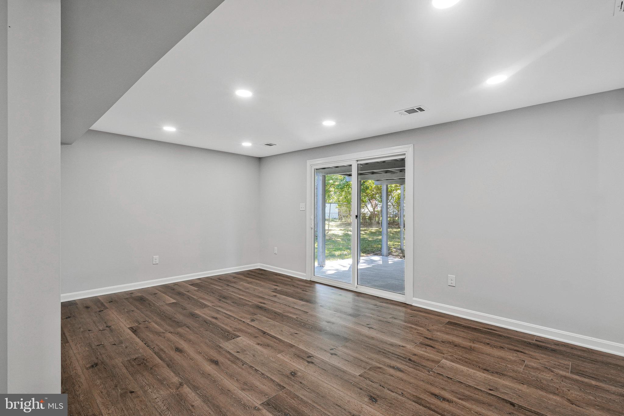 CARRINGTON - Residential