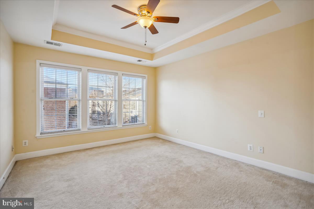 COPPERMINE CROSSING - Residential Lease