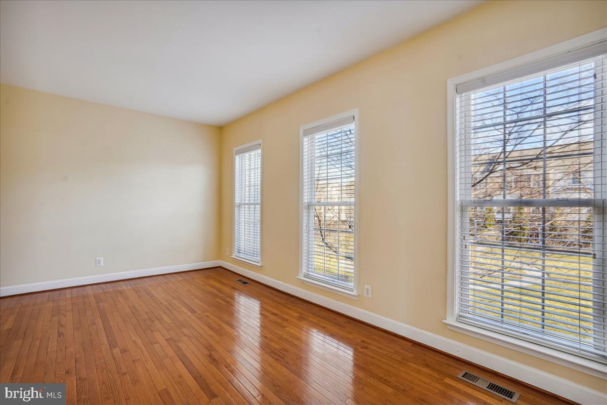 COPPERMINE CROSSING - Residential Lease