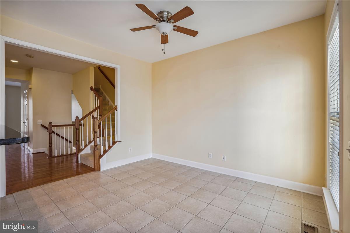 COPPERMINE CROSSING - Residential Lease