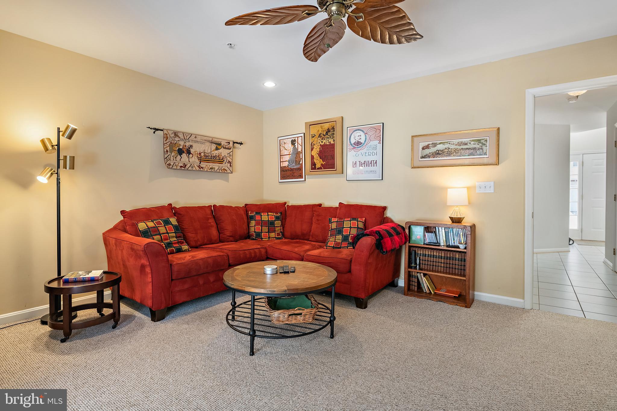 WATERS EDGE - Residential