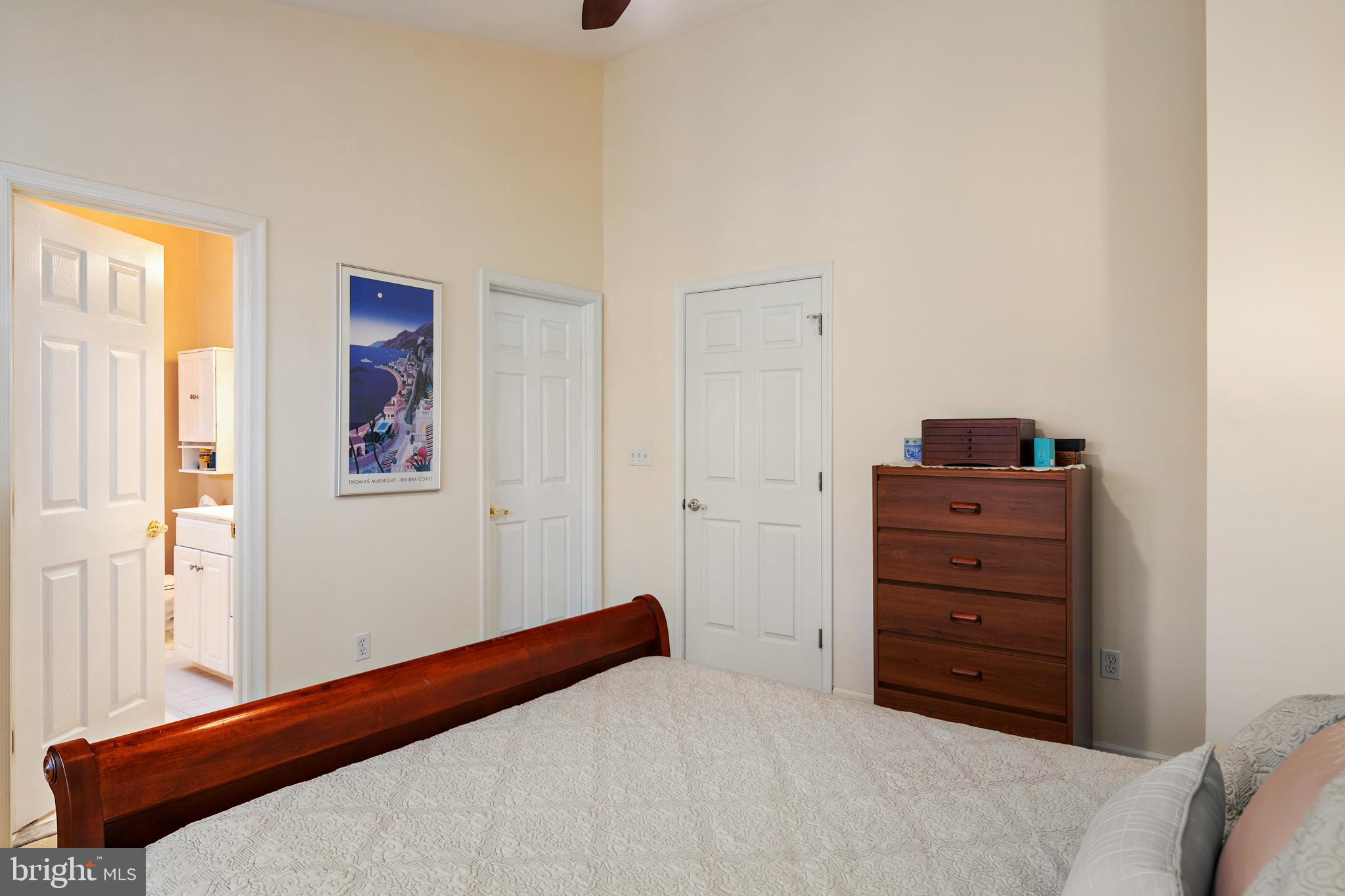 WATERS EDGE - Residential