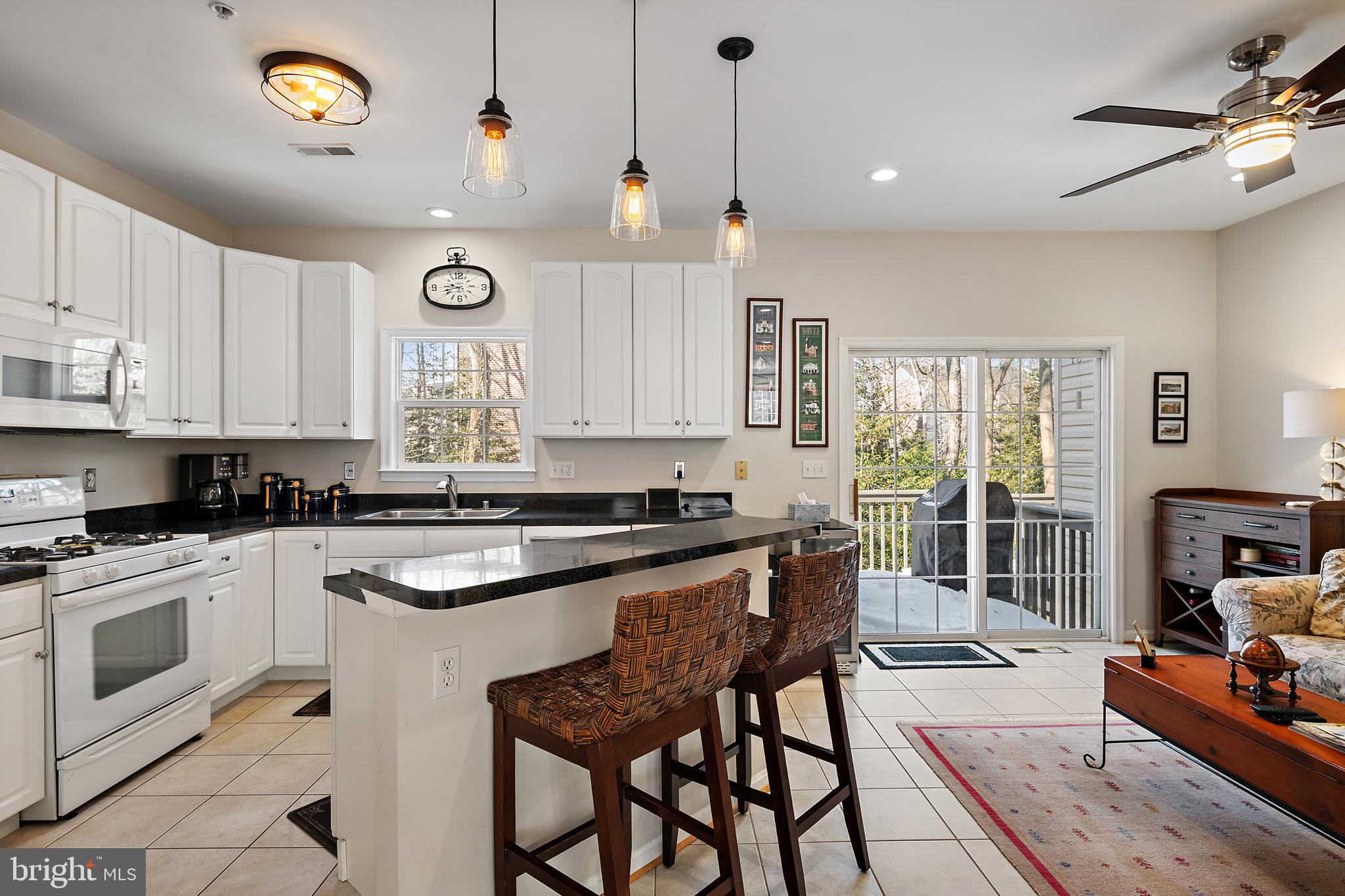 WATERS EDGE - Residential