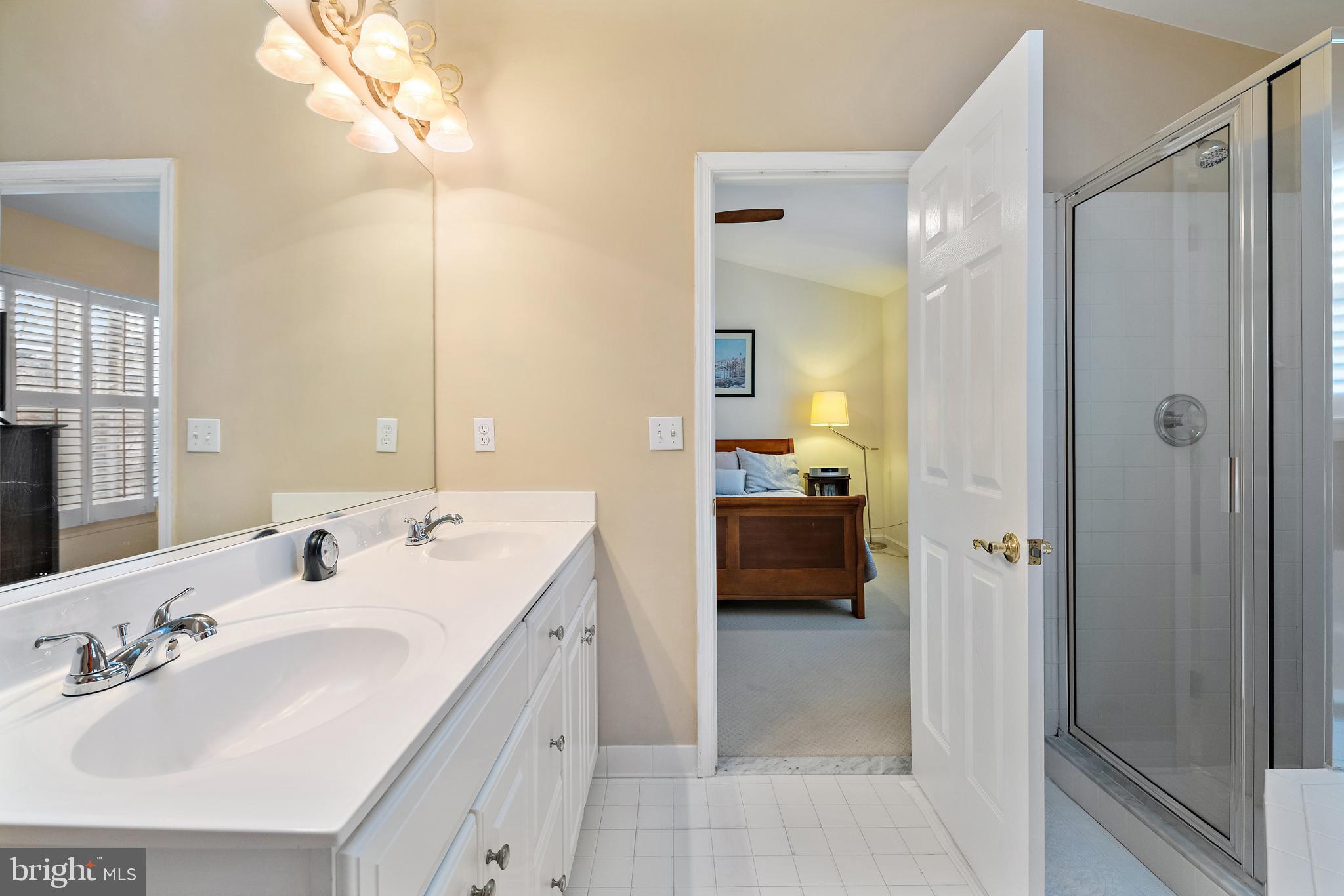 WATERS EDGE - Residential