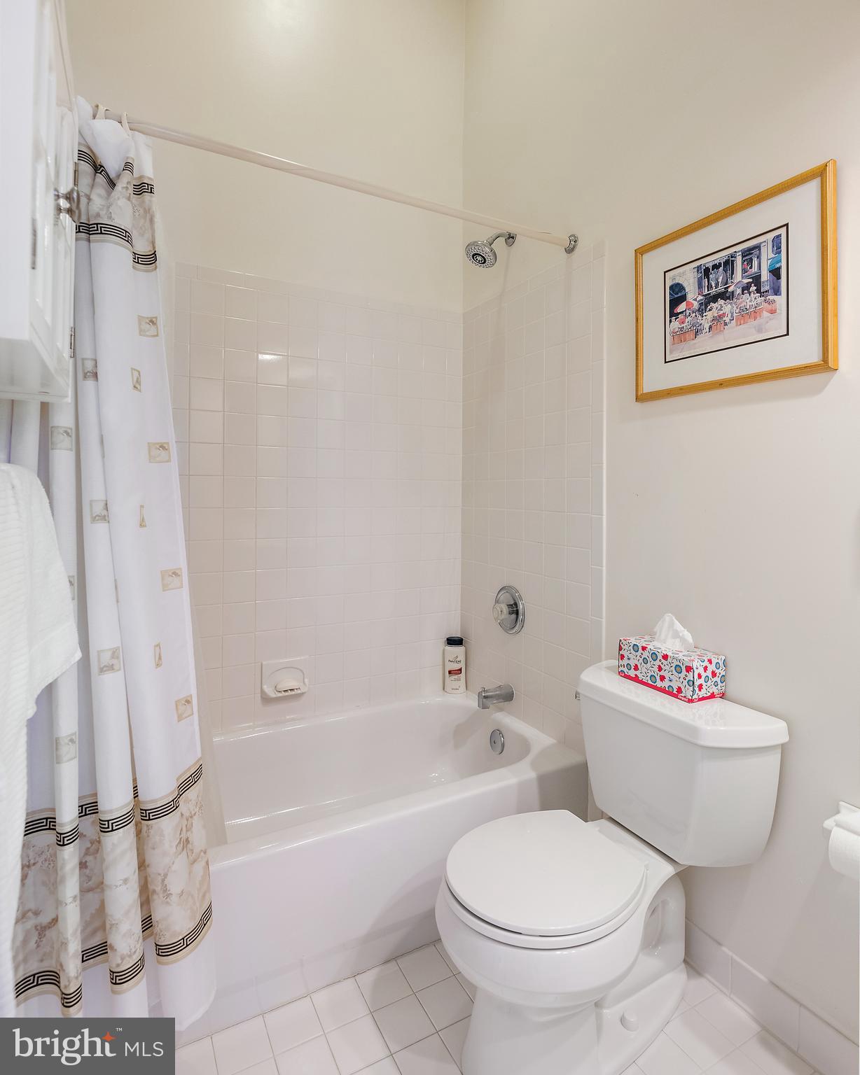 WATERS EDGE - Residential