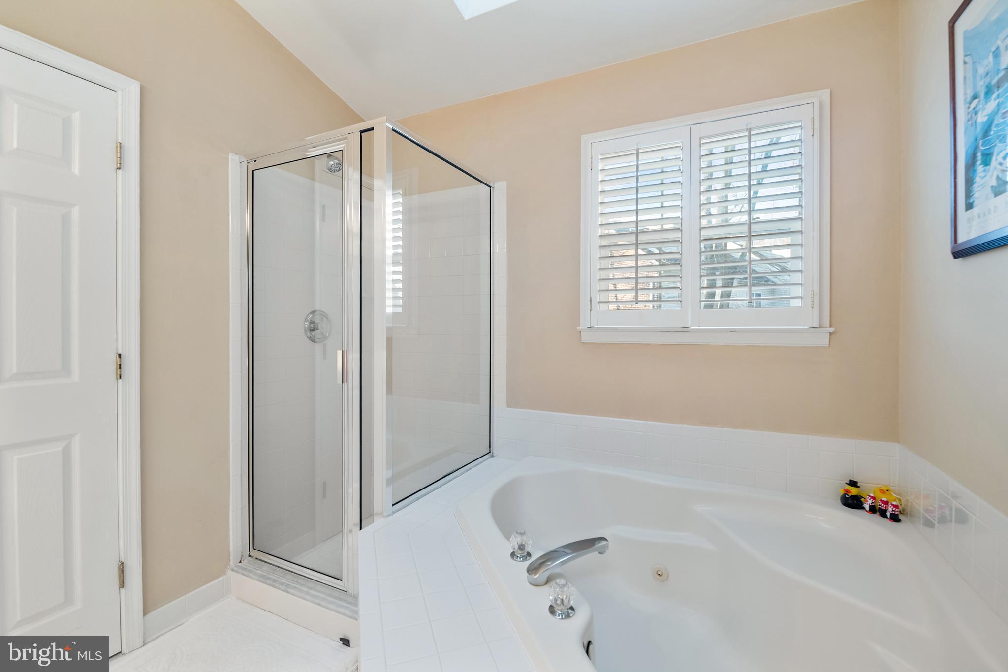 WATERS EDGE - Residential