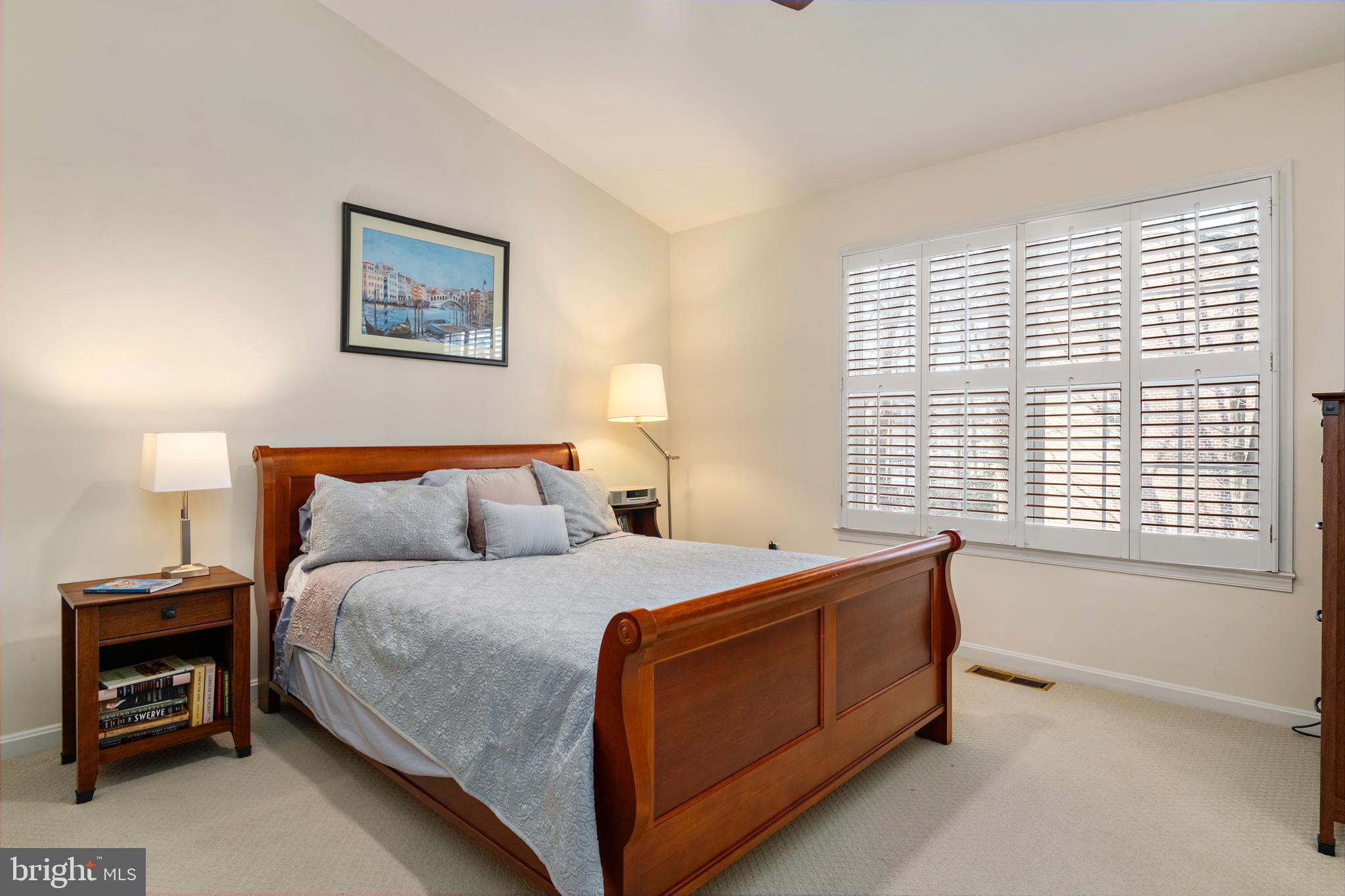 WATERS EDGE - Residential