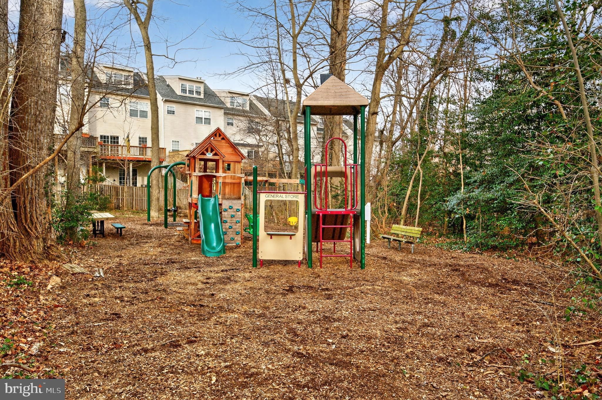 WATERS EDGE - Residential