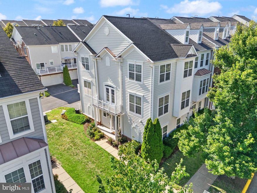 Welcome to 14658 Crossfield Way, a spacious, end-unit townhome nestled in a gated, resort-style community in Woodbridge. With three finished levels, this home offers a flexible floorplan featuring 3 bedrooms, 2 full bathrooms, 2 half bathrooms, and a bonus entry-level space that could easily function as a 4th bedroom, office, or home gym.
The main level boasts an open-concept layout with abundant natural light, and fresh paint. The upgraded kitchen features modern appliances, ample cabinet storage, and room to entertain with ease. Retreat upstairs to find two well-appointed secondary bedrooms and a generously sized primary suite with a private bathroom and walk-in closet.
Enjoy low-maintenance living and high-end amenities including 24/7 guarded entry, indoor and outdoor pools, a rock climbing wall, sauna, hot tubs, playgrounds, and a fully equipped fitness center.
Located less than 2 miles from the Rippon and Woodbridge VRE stations, and just minutes from I-95, Potomac Mills, and Stonebridge Town Center, this home offers both comfort and convenience in one of Northern Virginia’s fastest-growing areas.