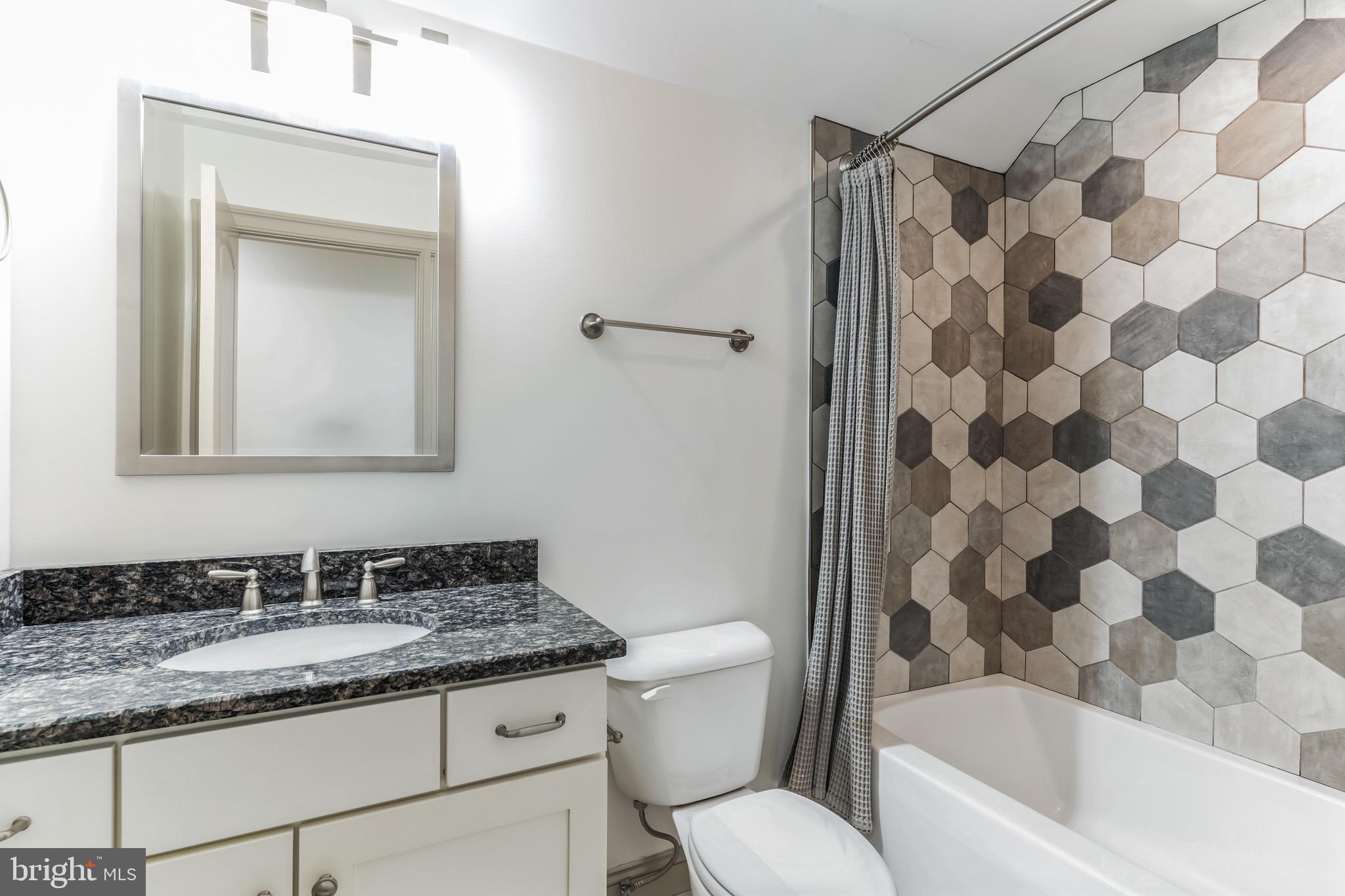 CASEY'S KNOLL - Residential