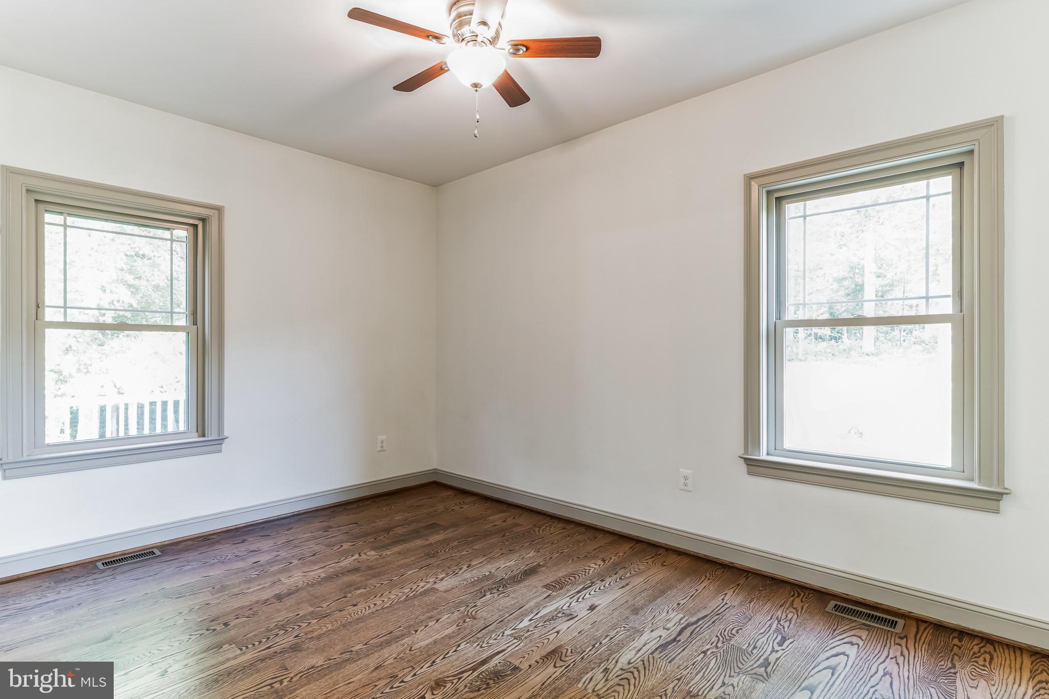 CASEY'S KNOLL - Residential