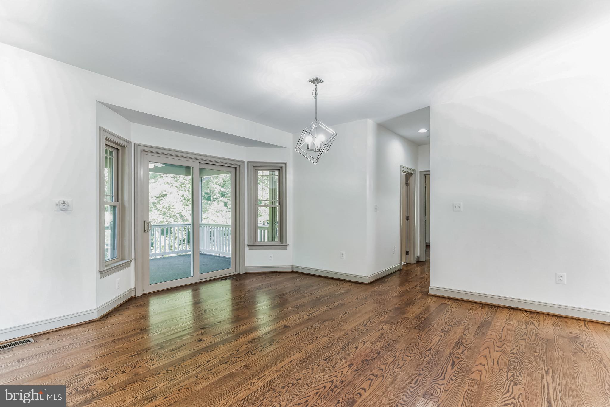 CASEY'S KNOLL - Residential